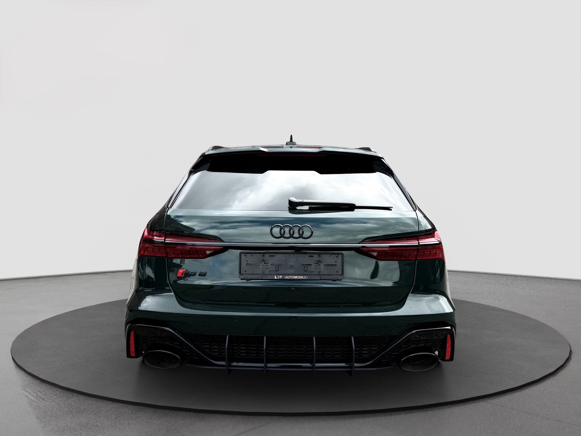AUDI RS6 Avant 4.0 TFSI V8 quattro-image-3
