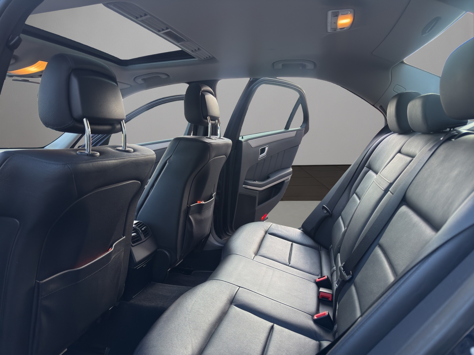 MERCEDES-BENZ E 250 CDI BlueEfficiency Avantgarde 7G-Tronic-image-12