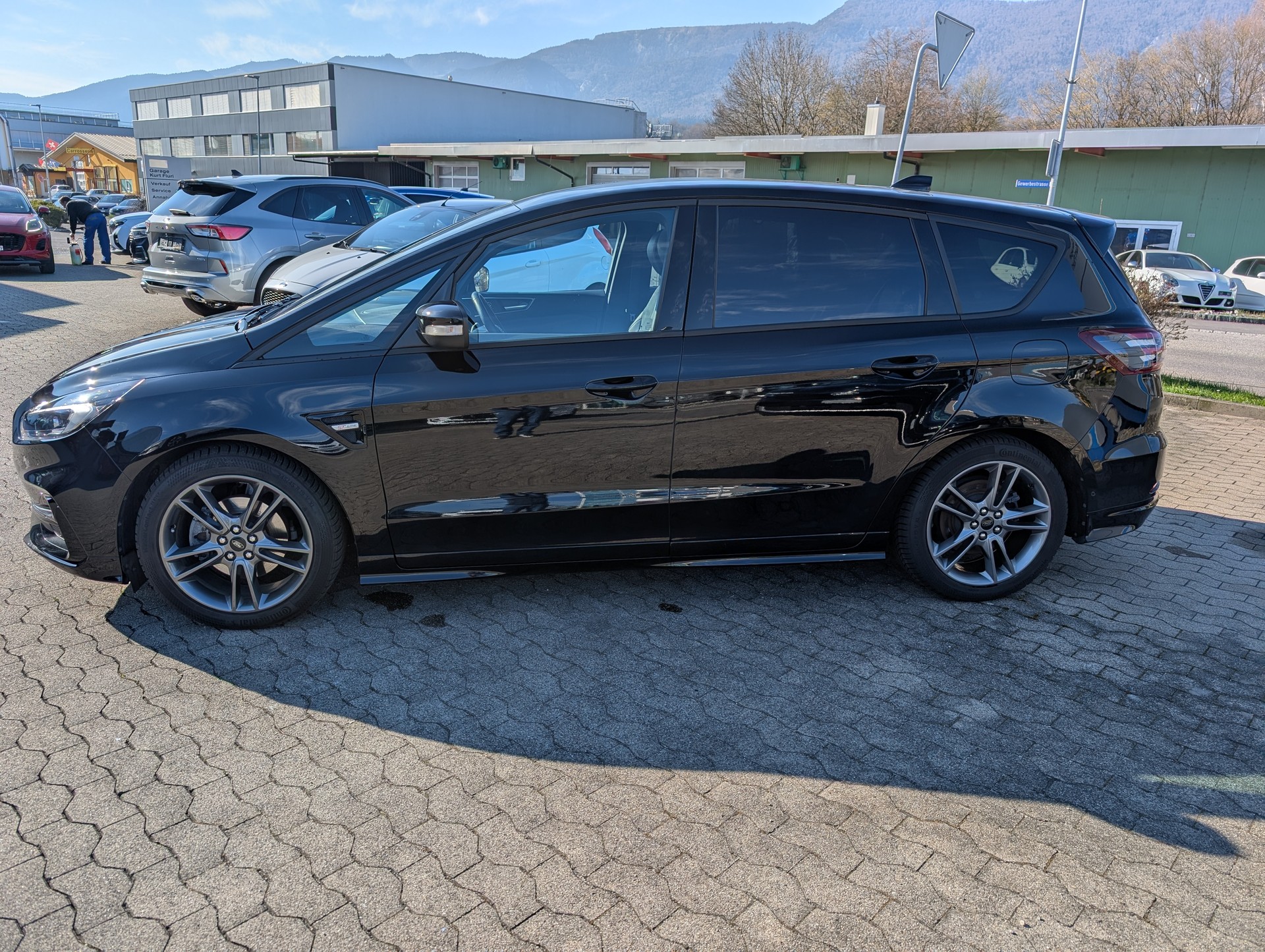 FORD S-Max 2.5 FHEV ST-Line 7Pl-image-6
