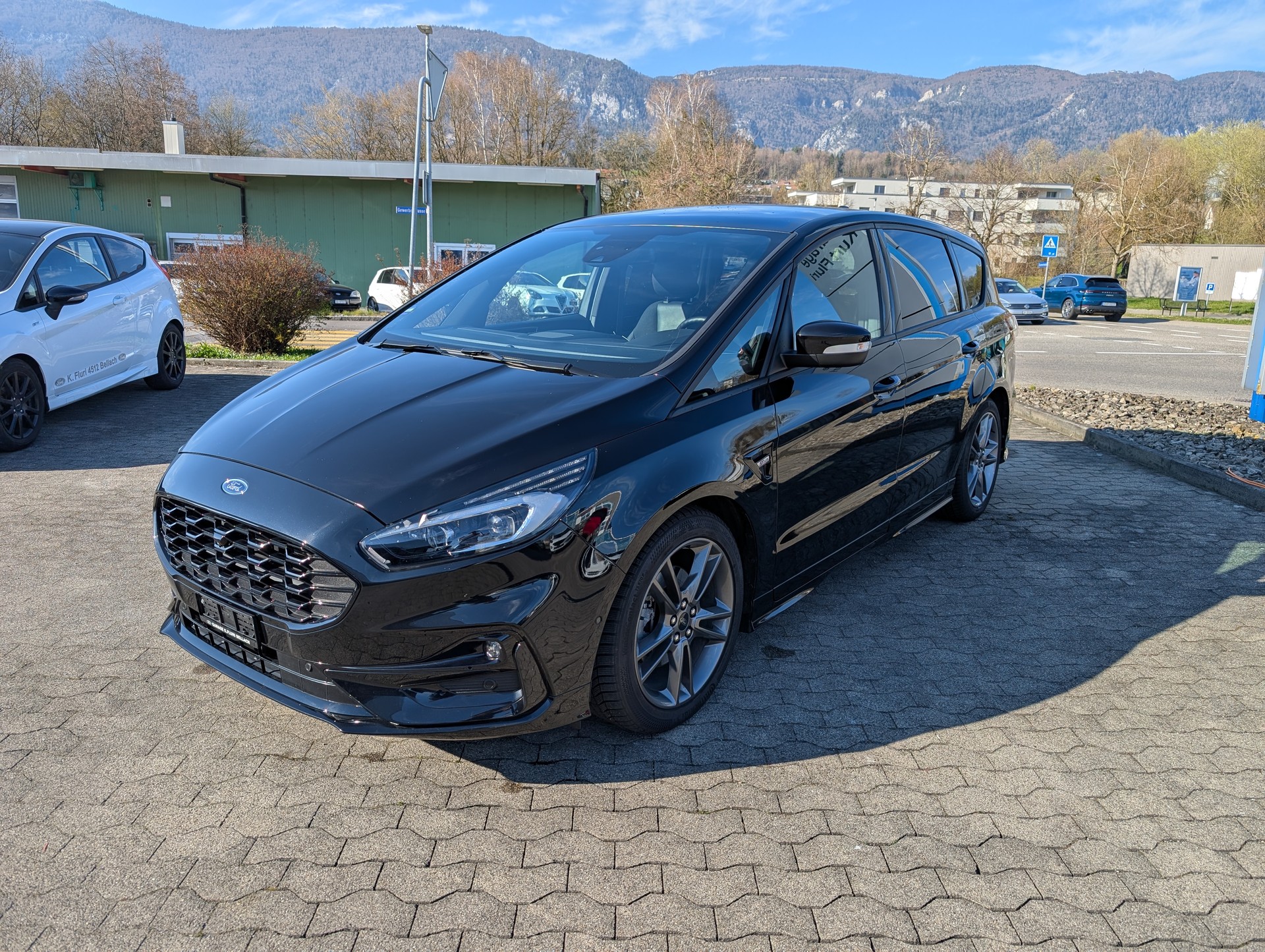 FORD S-Max 2.5 FHEV ST-Line 7Pl