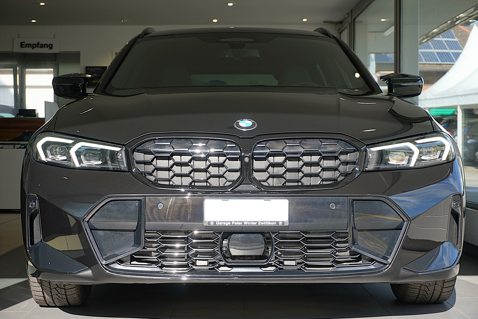 BMW M340d xDrive 48V Touring Steptronic M Sport Pro-showroom-element-1