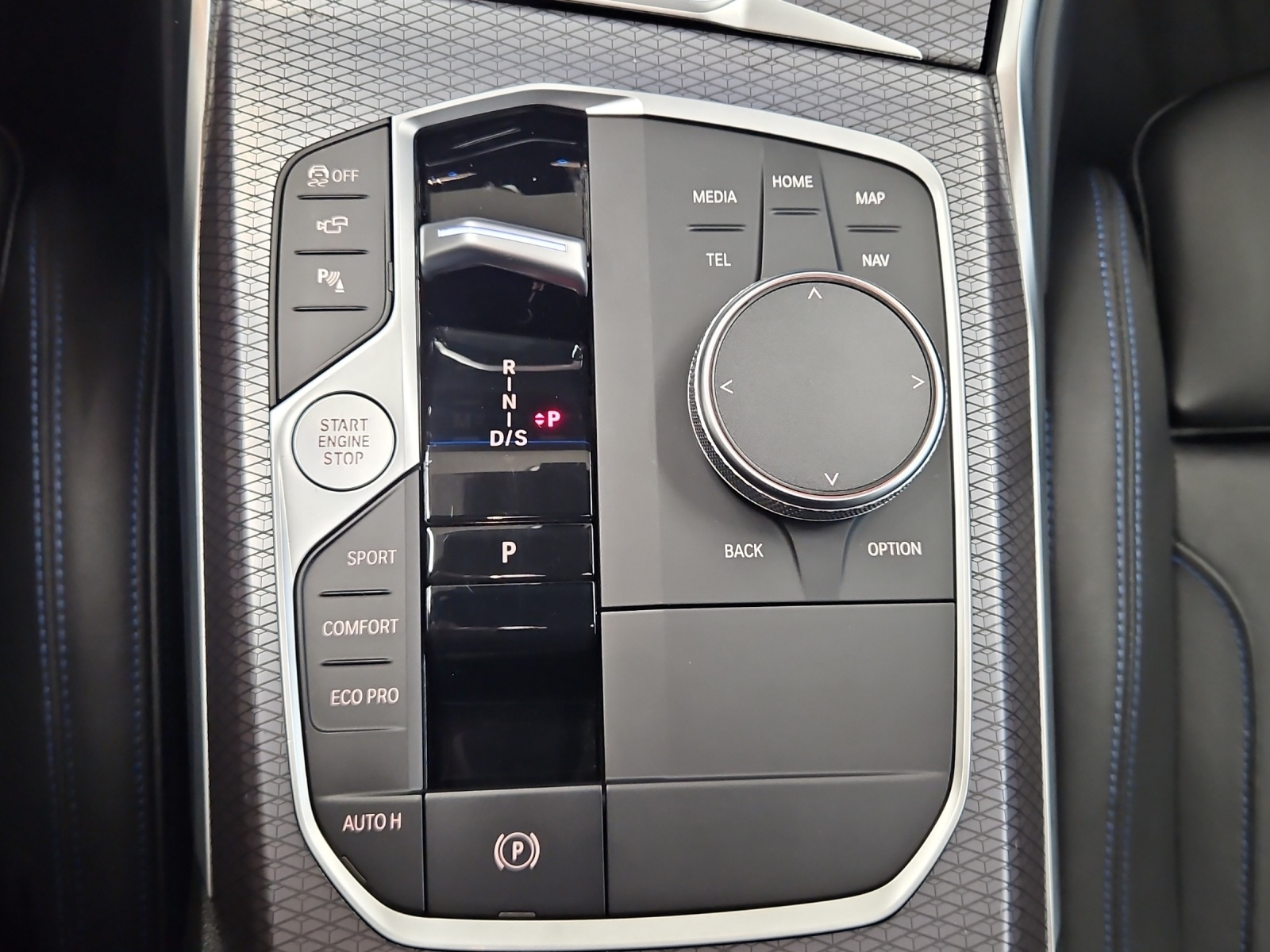 BMW 320d xDrive M Sport 48V-image-18