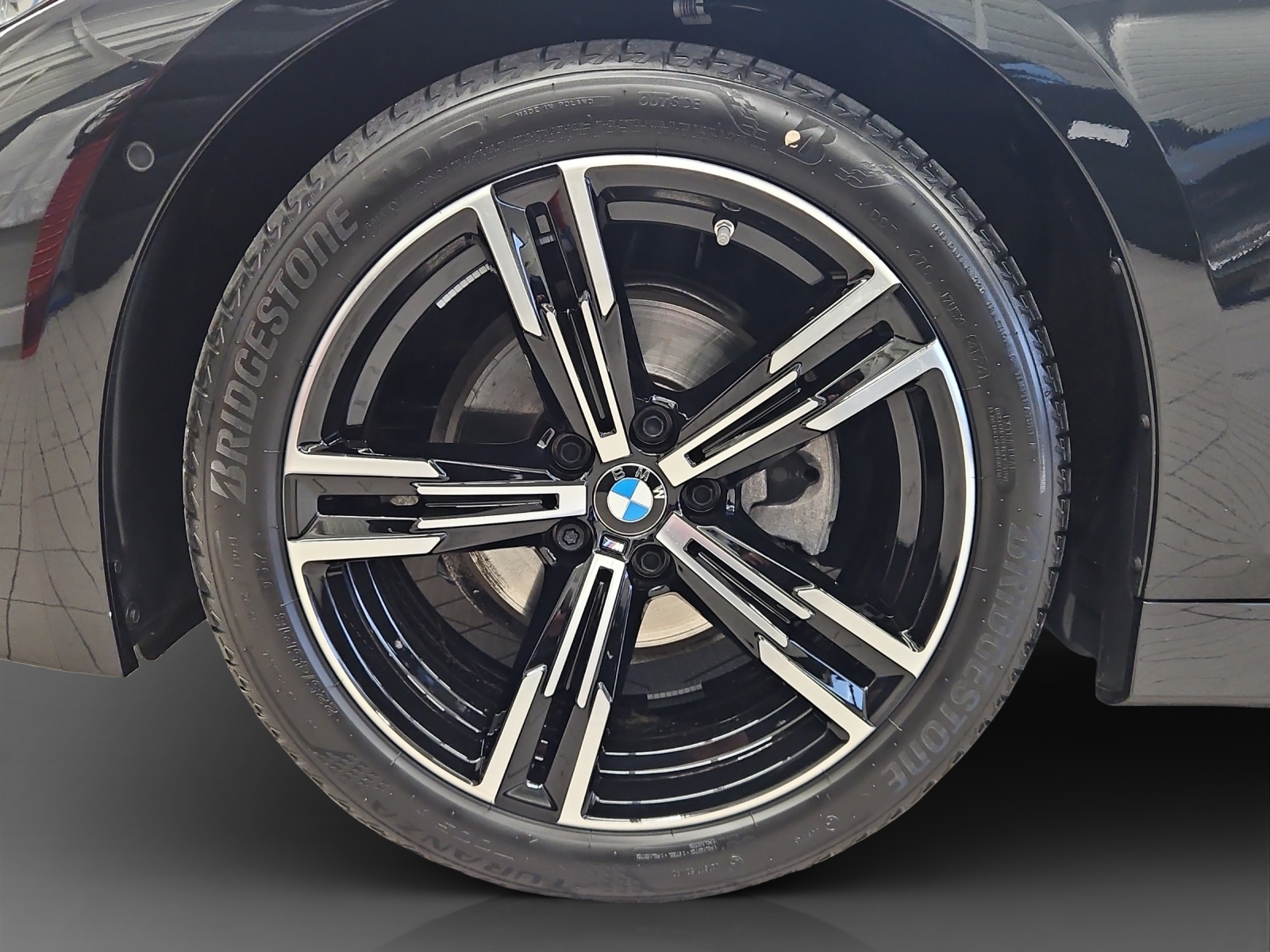 BMW 320d xDrive M Sport 48V-image-8