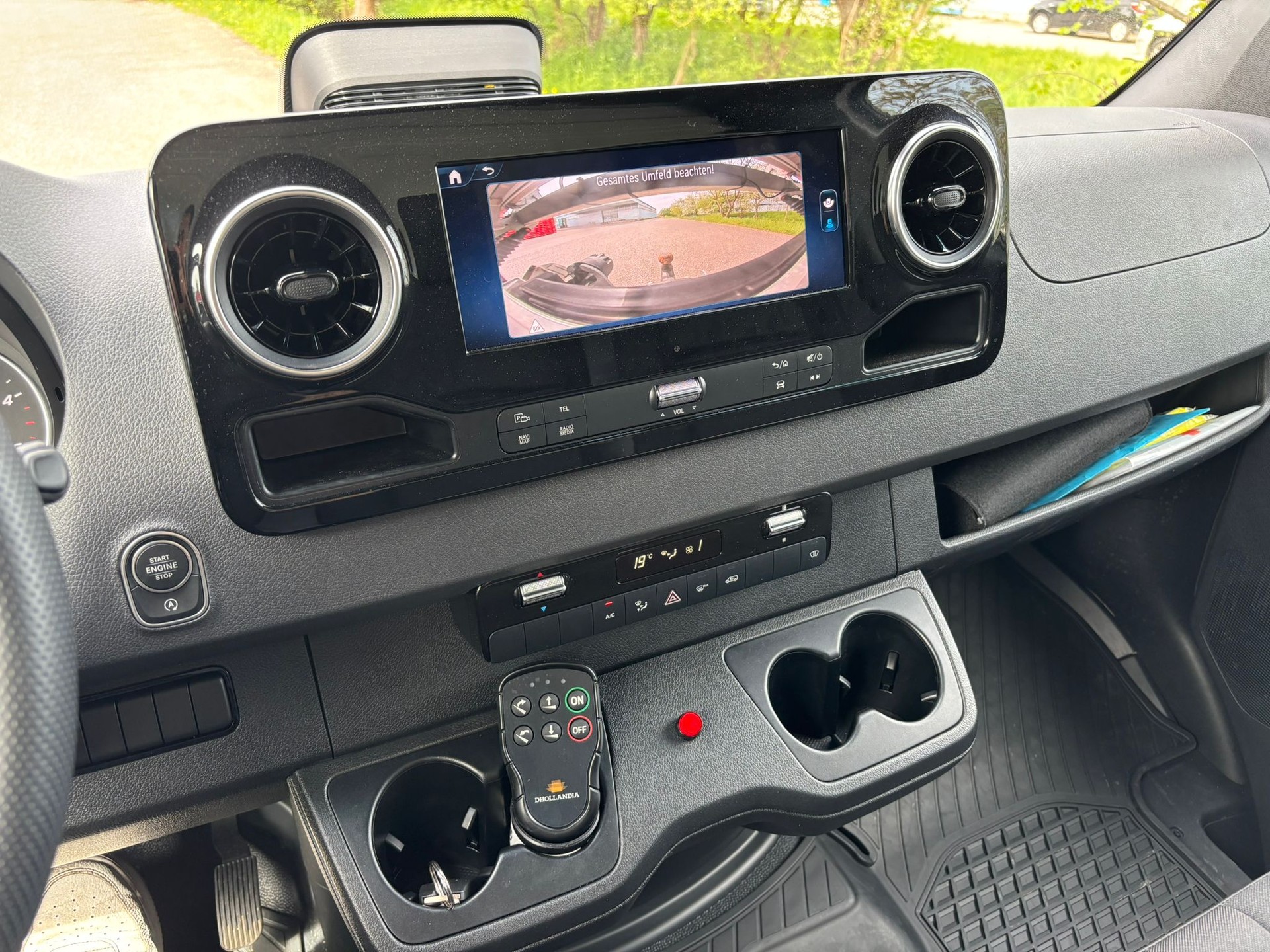 MERCEDES-BENZ Sprinter 319 CDI Lang 9G-TRONIC-image-2