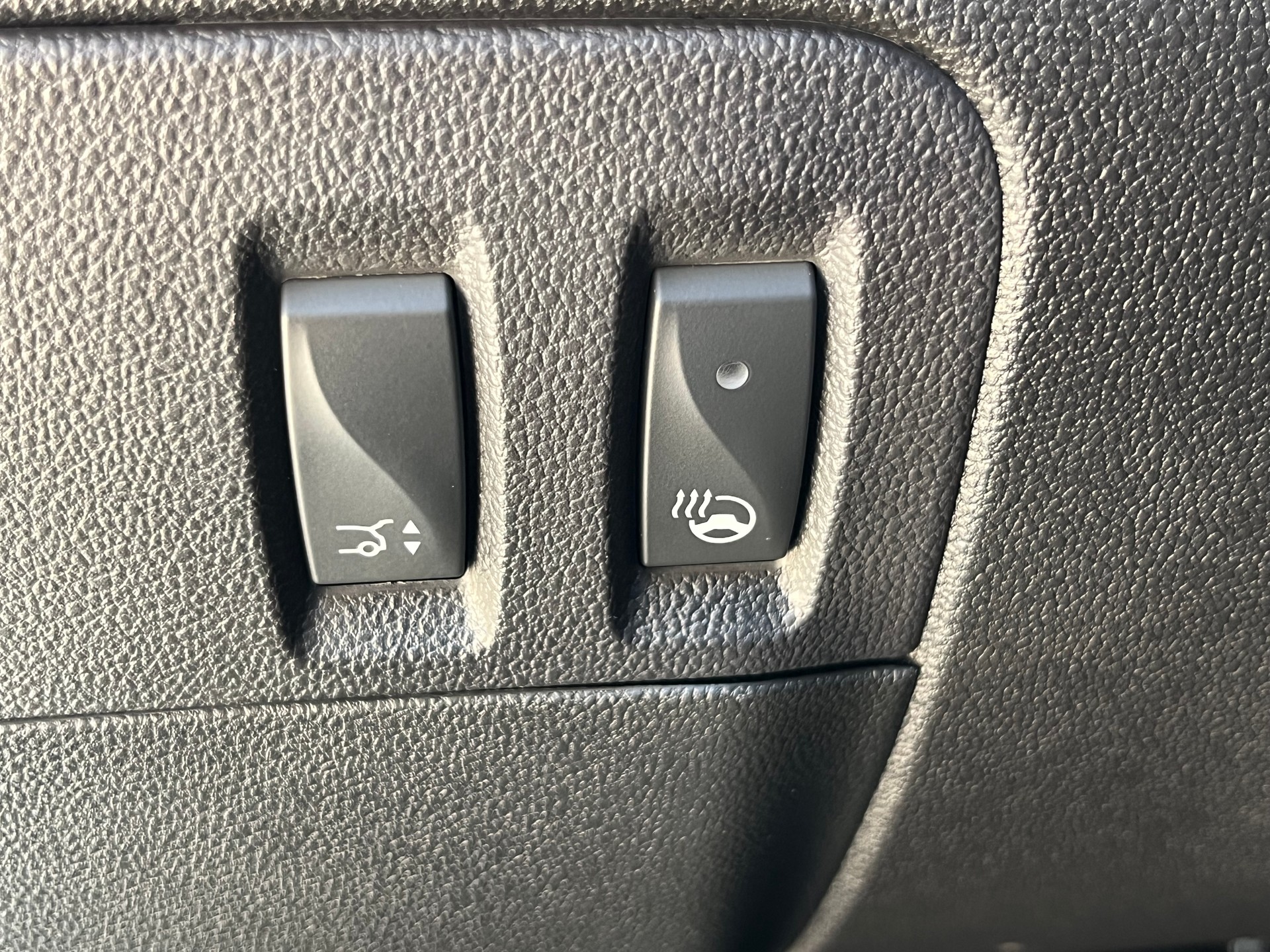 RENAULT Talisman Grandtour 1.6 TCe Initiale EDC+++TOPAUSSTATTUNG+++IM SCHÖNEN PERLWEISS+++-image-14