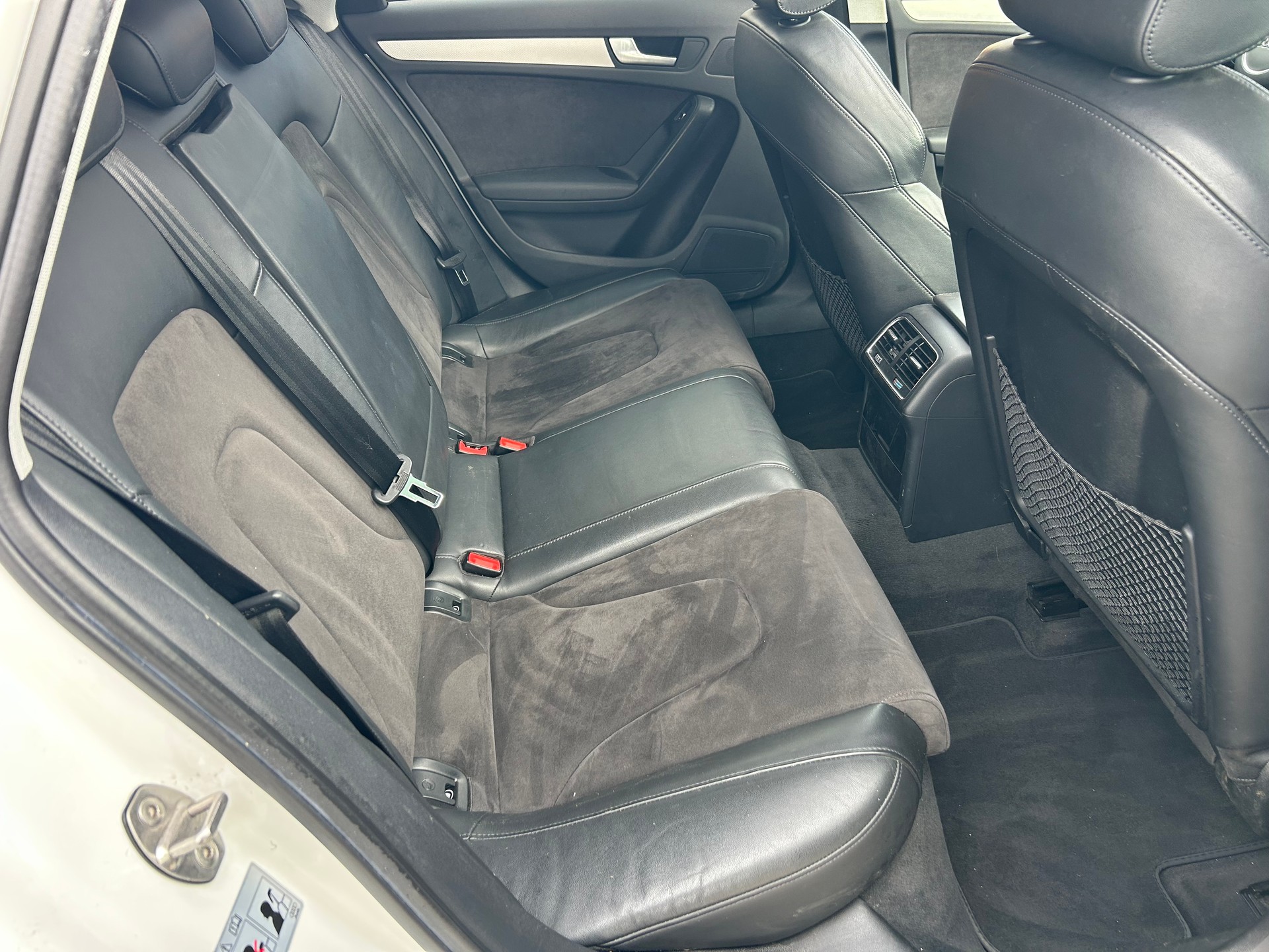 AUDI A4 allroad 2.0 TFSI quattro S-tronic-image-9