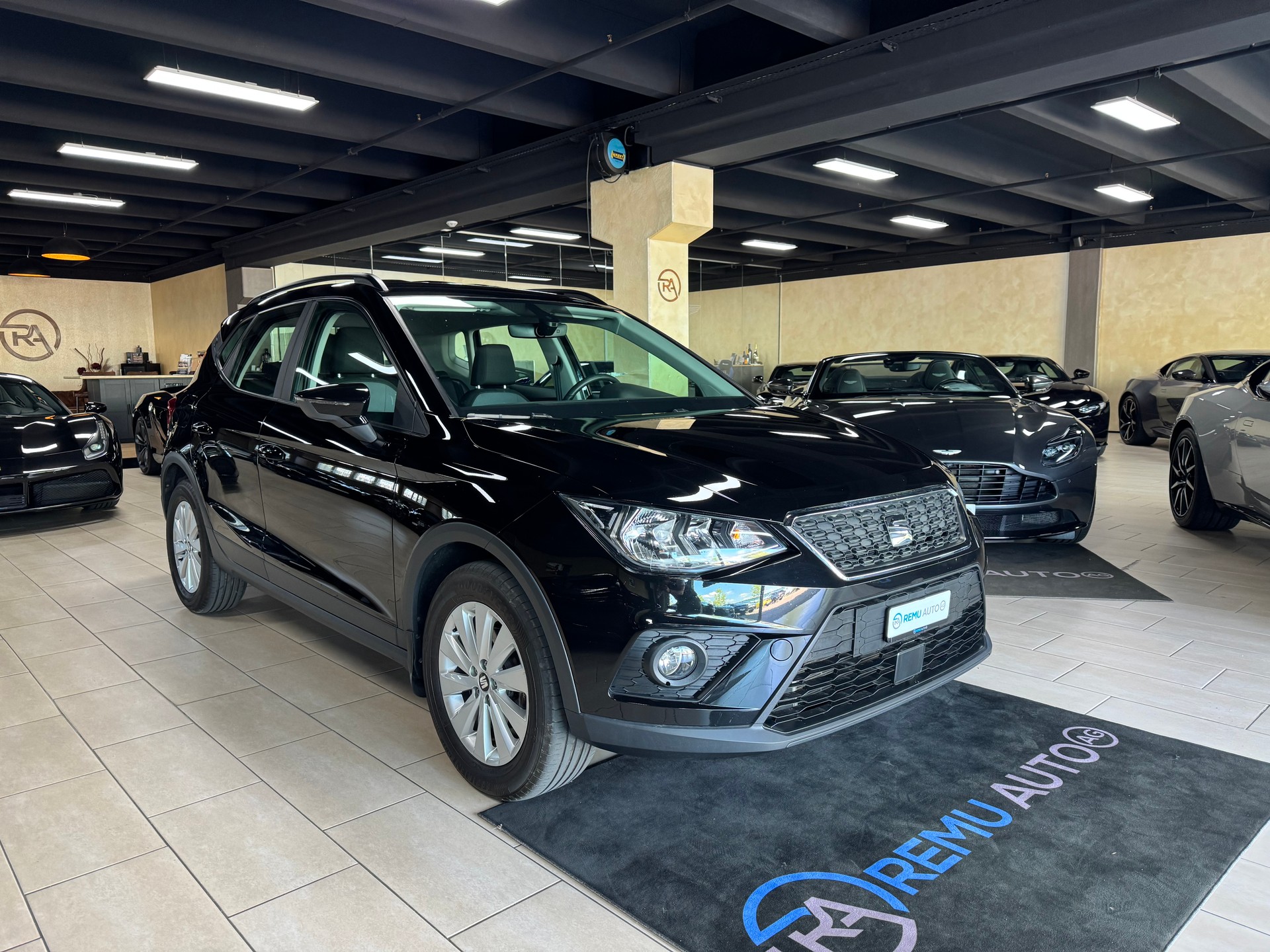 SEAT Arona 1.0 TSI Eco Style DSG-image-0