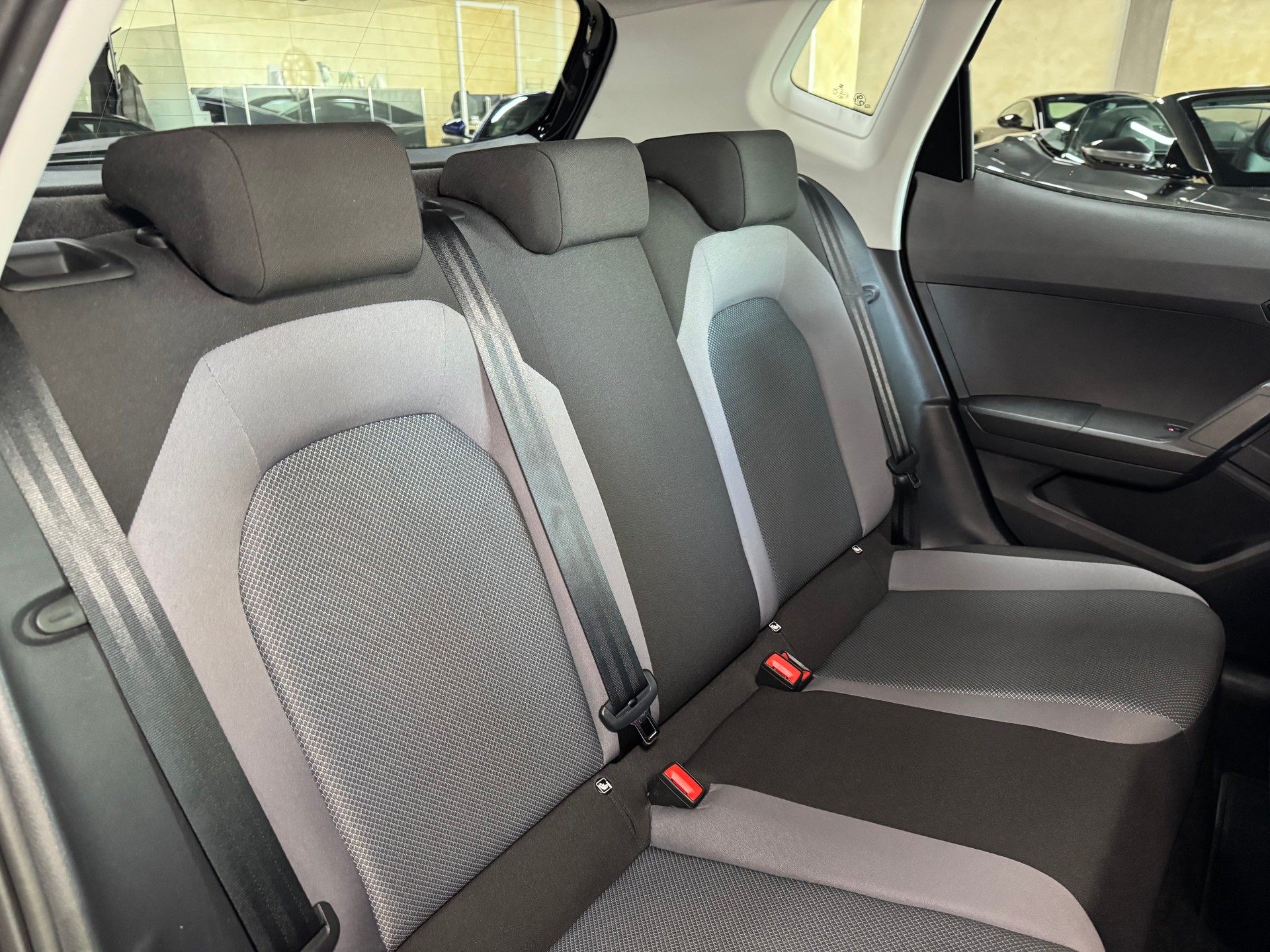 SEAT Arona 1.0 TSI Eco Style DSG-image-16