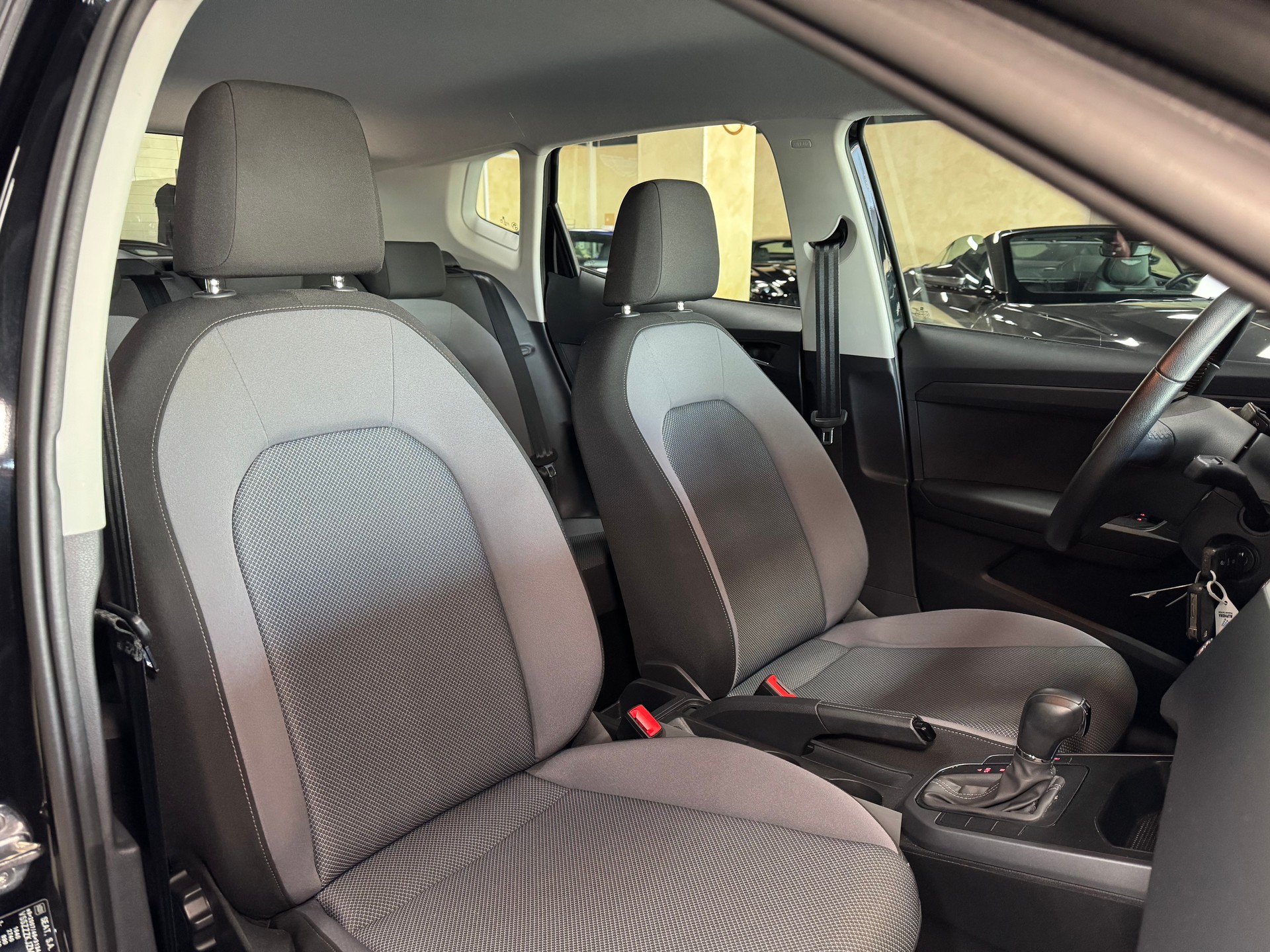 SEAT Arona 1.0 TSI Eco Style DSG-image-15