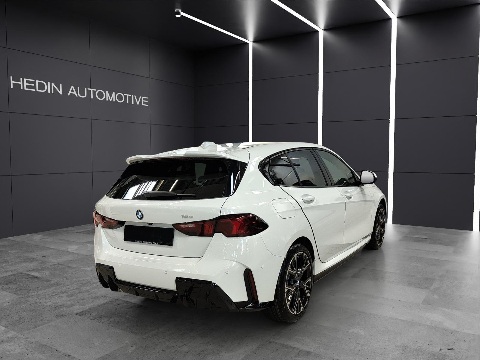 BMW 123 xDrive-image-5
