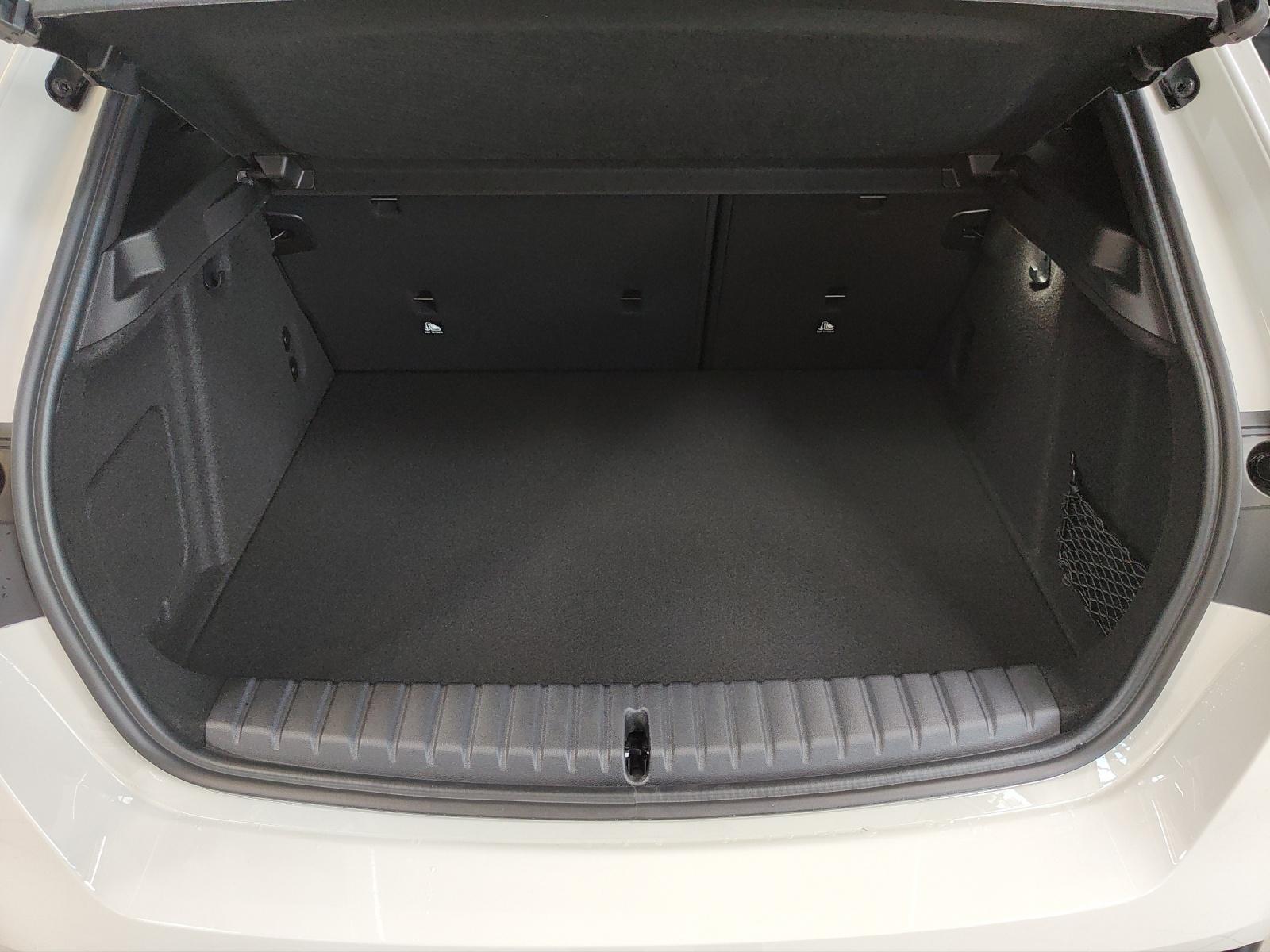 BMW 123 xDrive-image-15