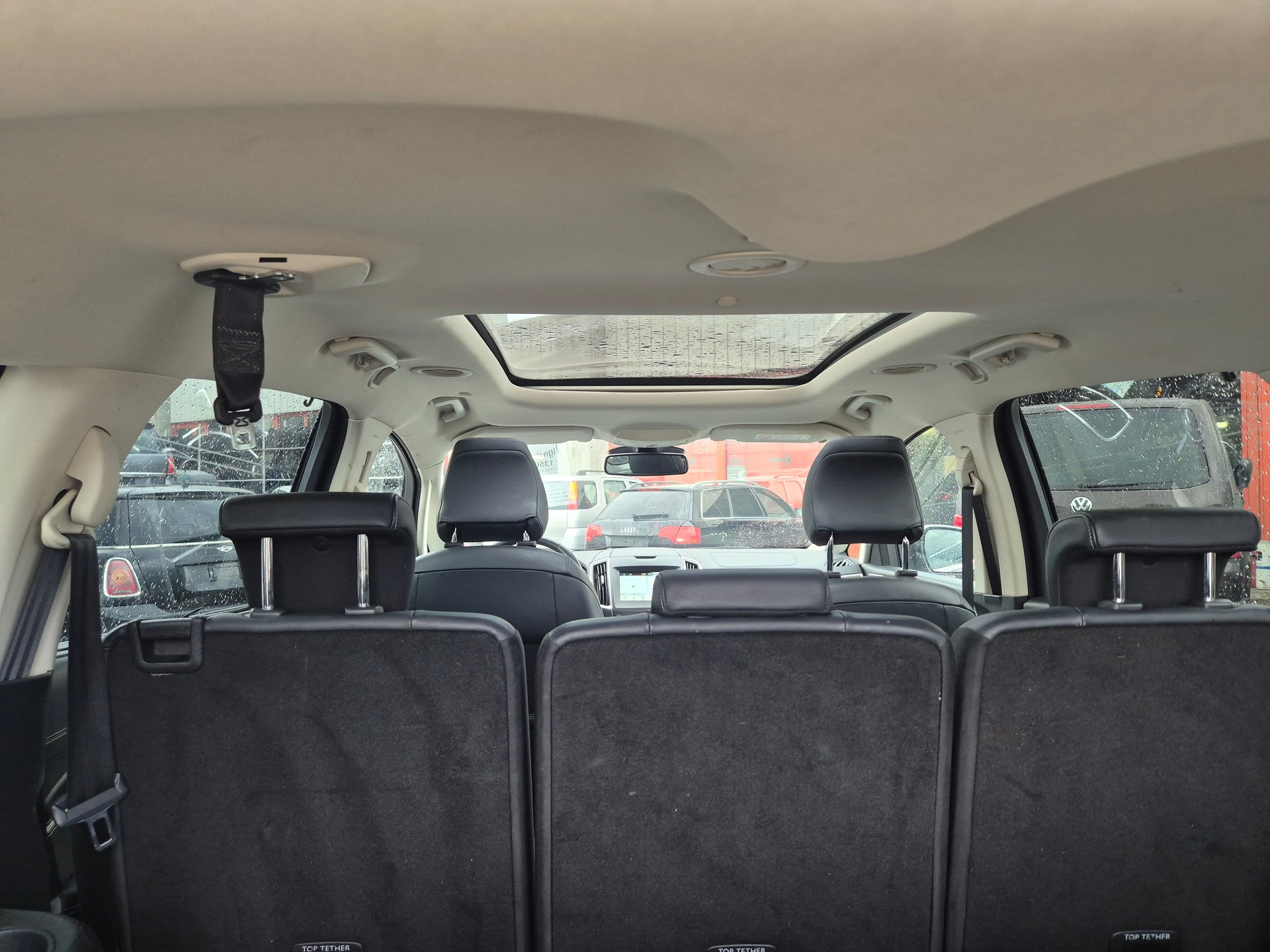 FORD S-Max 2.0 TDCi Vignale AWD PowerShift-image-8
