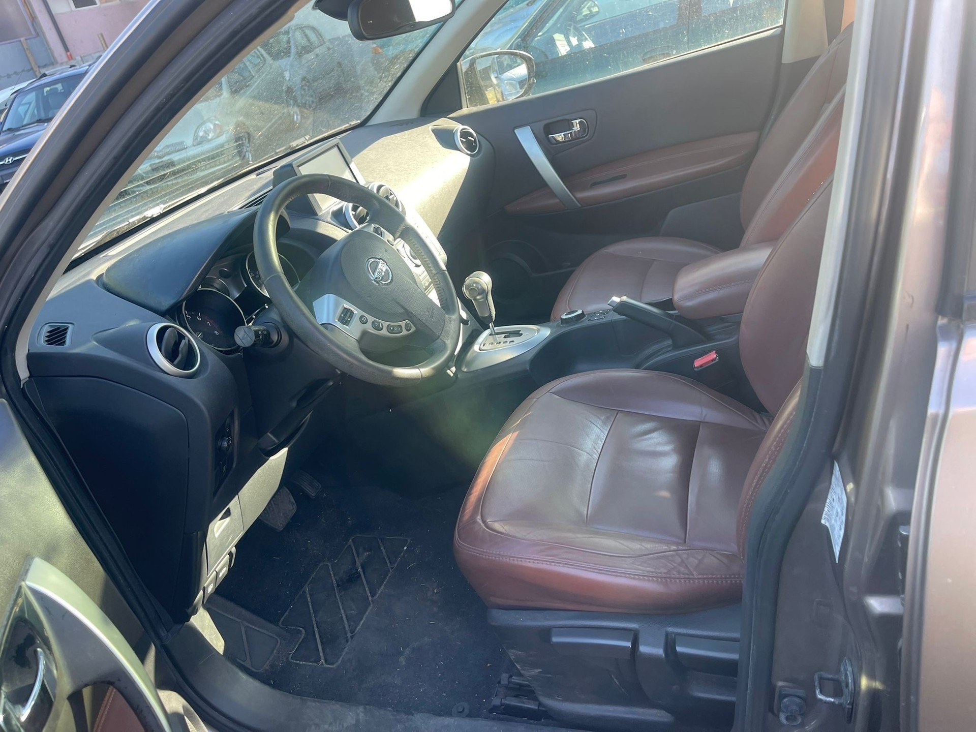 NISSAN Qashqai 2.0 4WD acenta XTronic CVT-image-6