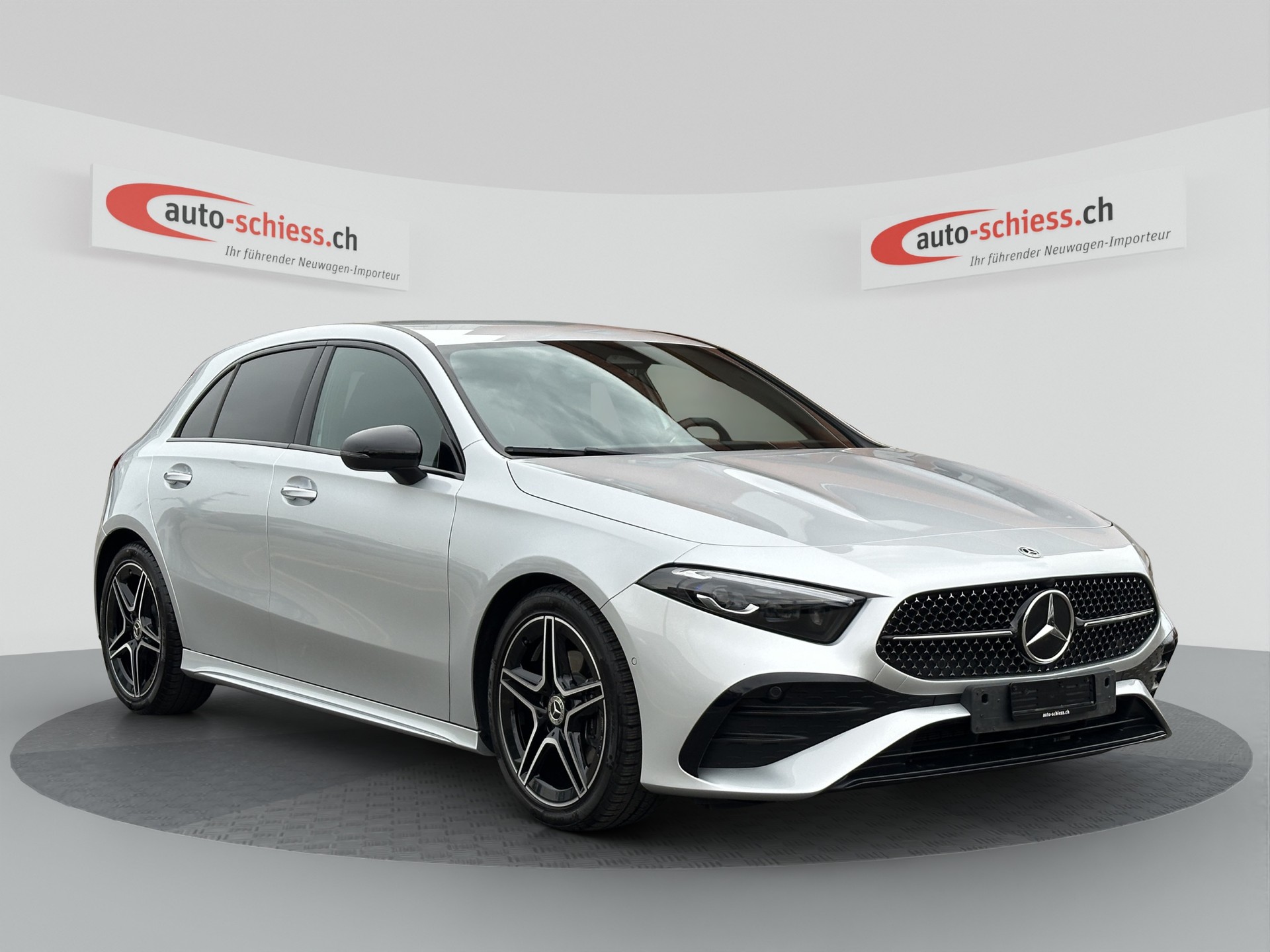 MERCEDES-BENZ A 200 AMG Night 7G-DCT-image-0
