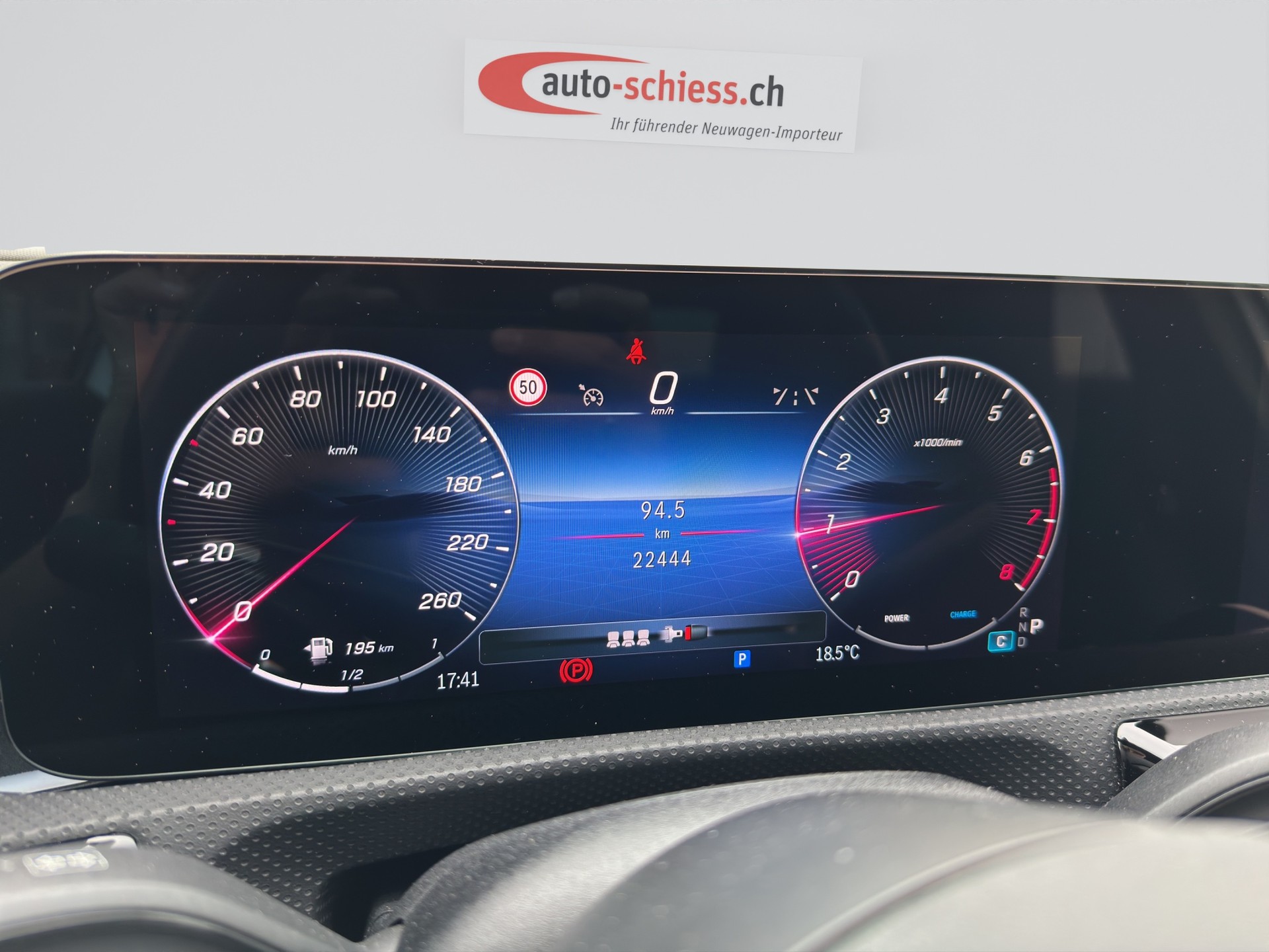 MERCEDES-BENZ A 200 AMG Night 7G-DCT-image-10