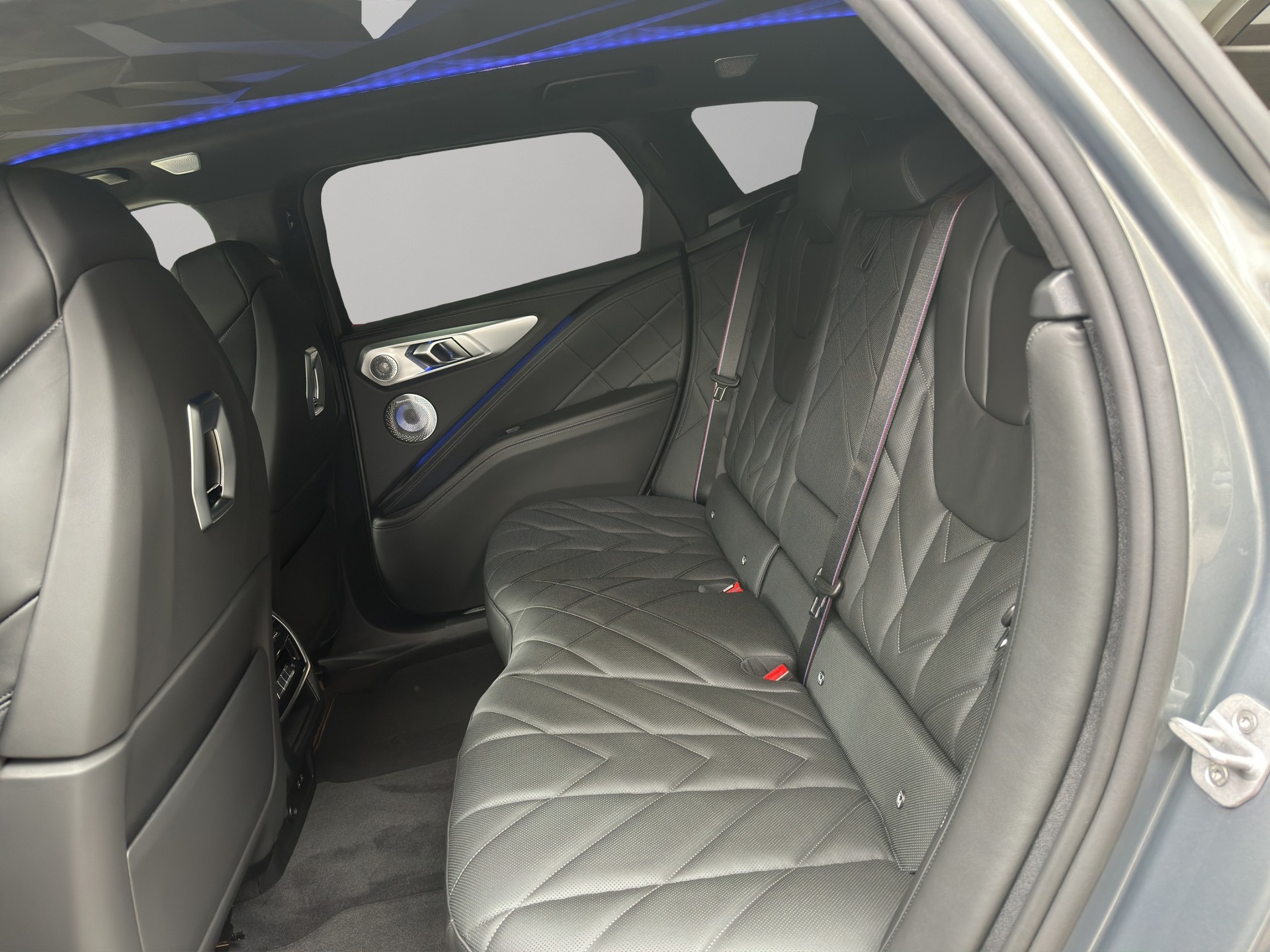 BMW XM xDrive PHEV Steptronic Label-image-17
