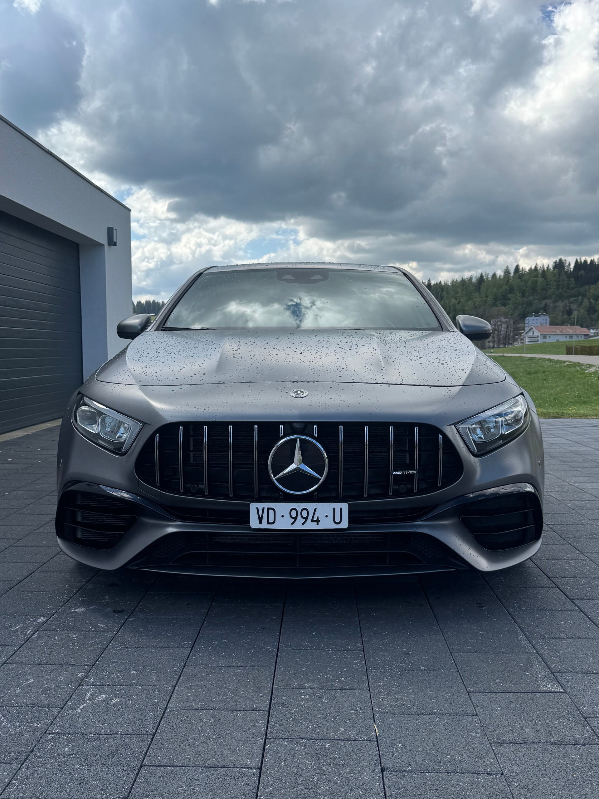 MERCEDES-BENZ A 45 S AMG 4Matic+ Speedshift-image-1