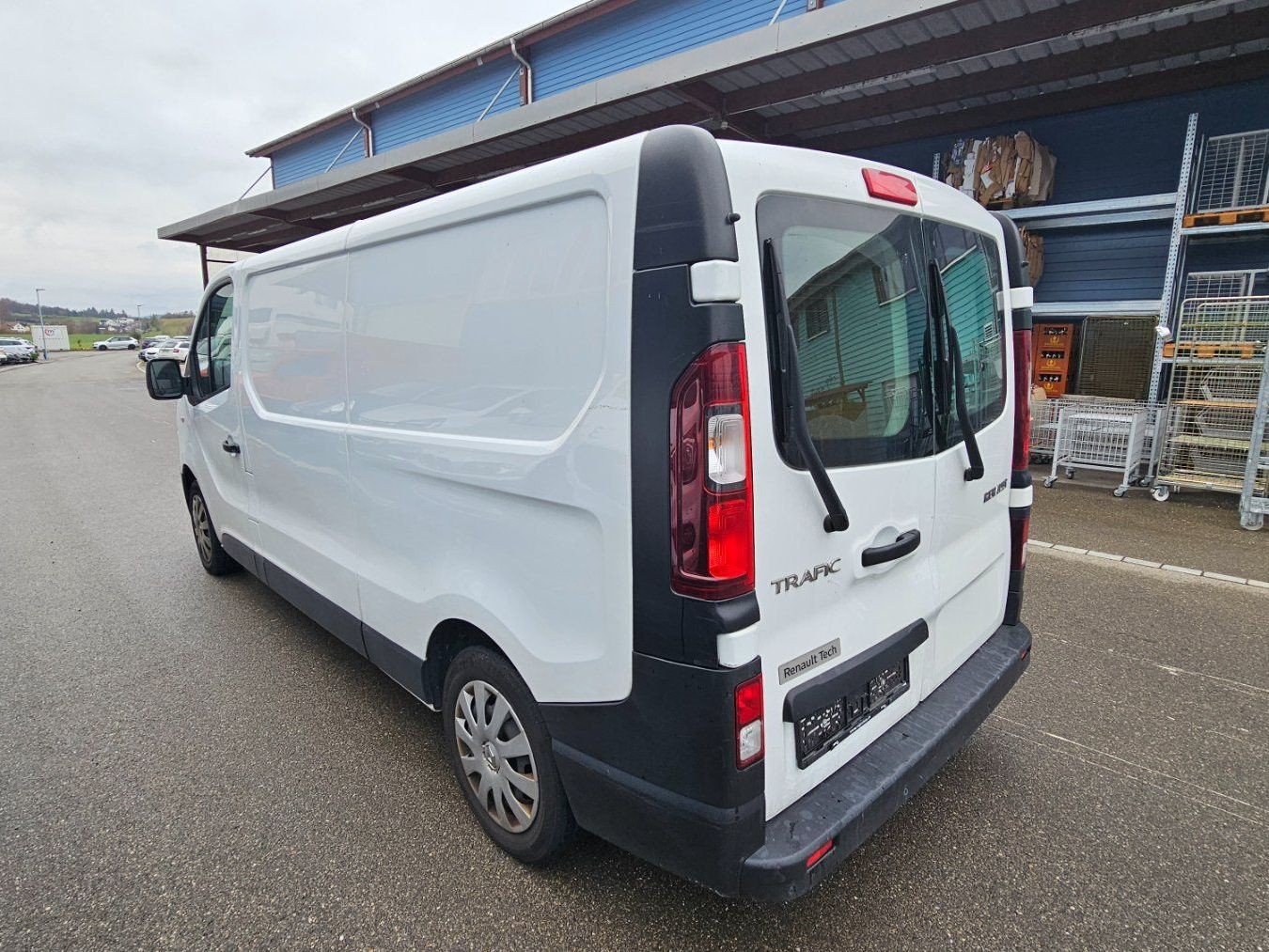 RENAULT Trafic 2.0 dCi 120 3.0t Access L2H1-image-4