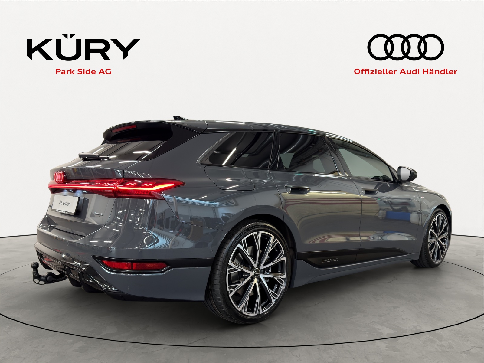 AUDI A6 Avant e-tron quattro 428PS-showroom-element-3