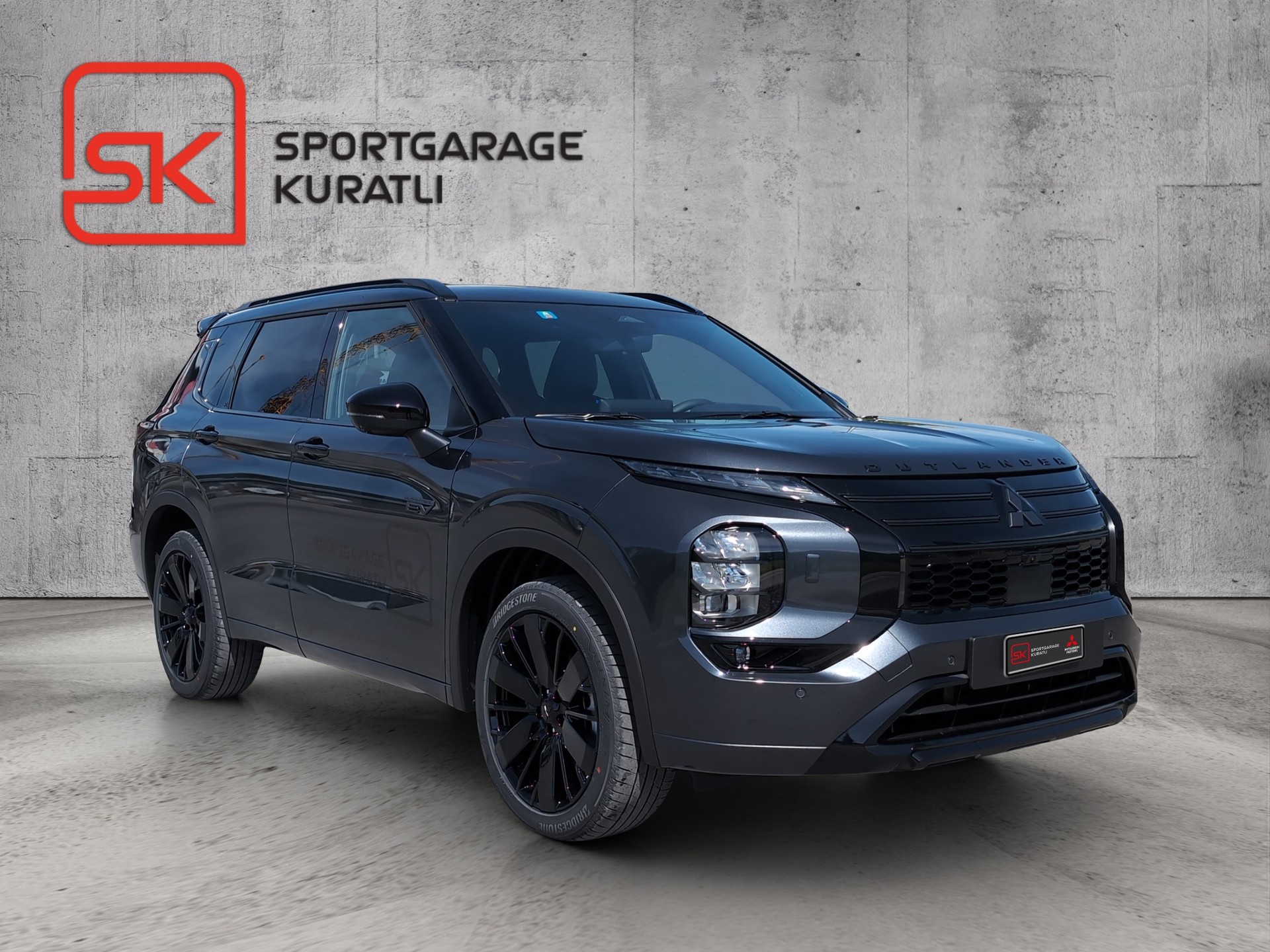 MITSUBISHI Outlander 2.4 PHEV Sport 4x4 Limited Edition-image-1