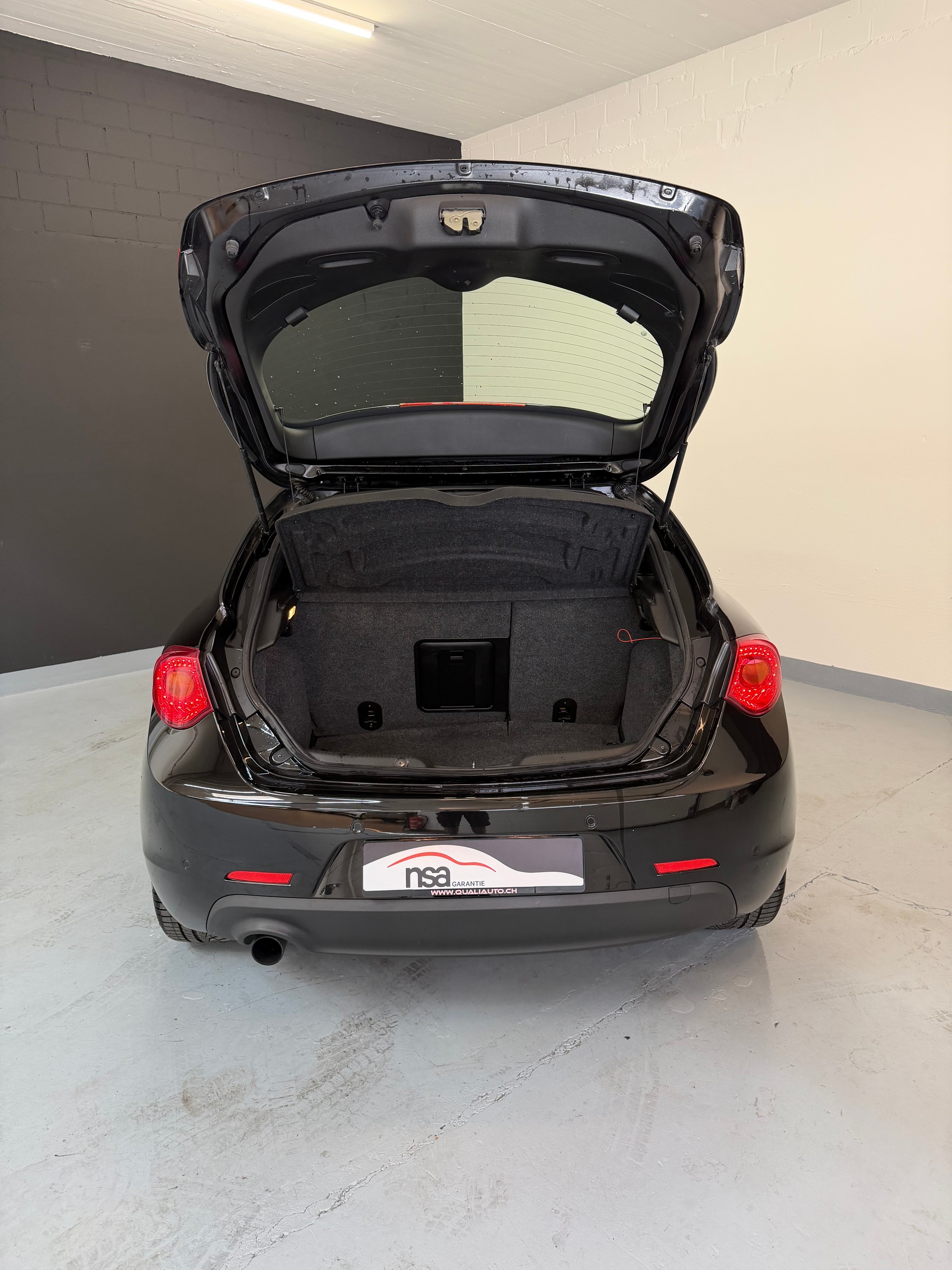 ALFA ROMEO Giulietta 1.4 MultiAir Progression TCT ***CH-Fahrzeug***-image-5