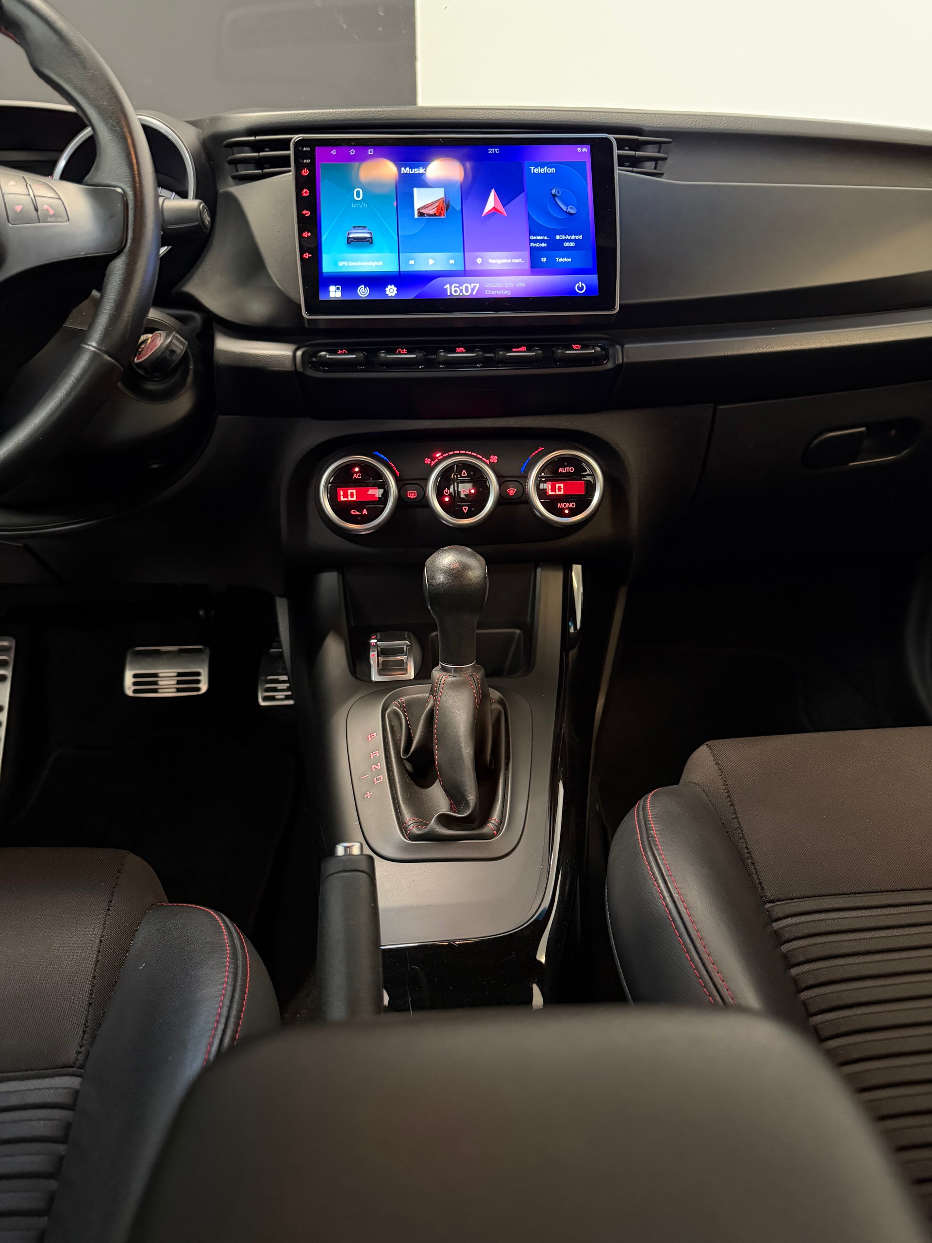 ALFA ROMEO Giulietta 1.4 MultiAir Progression TCT ***CH-Fahrzeug***-image-9