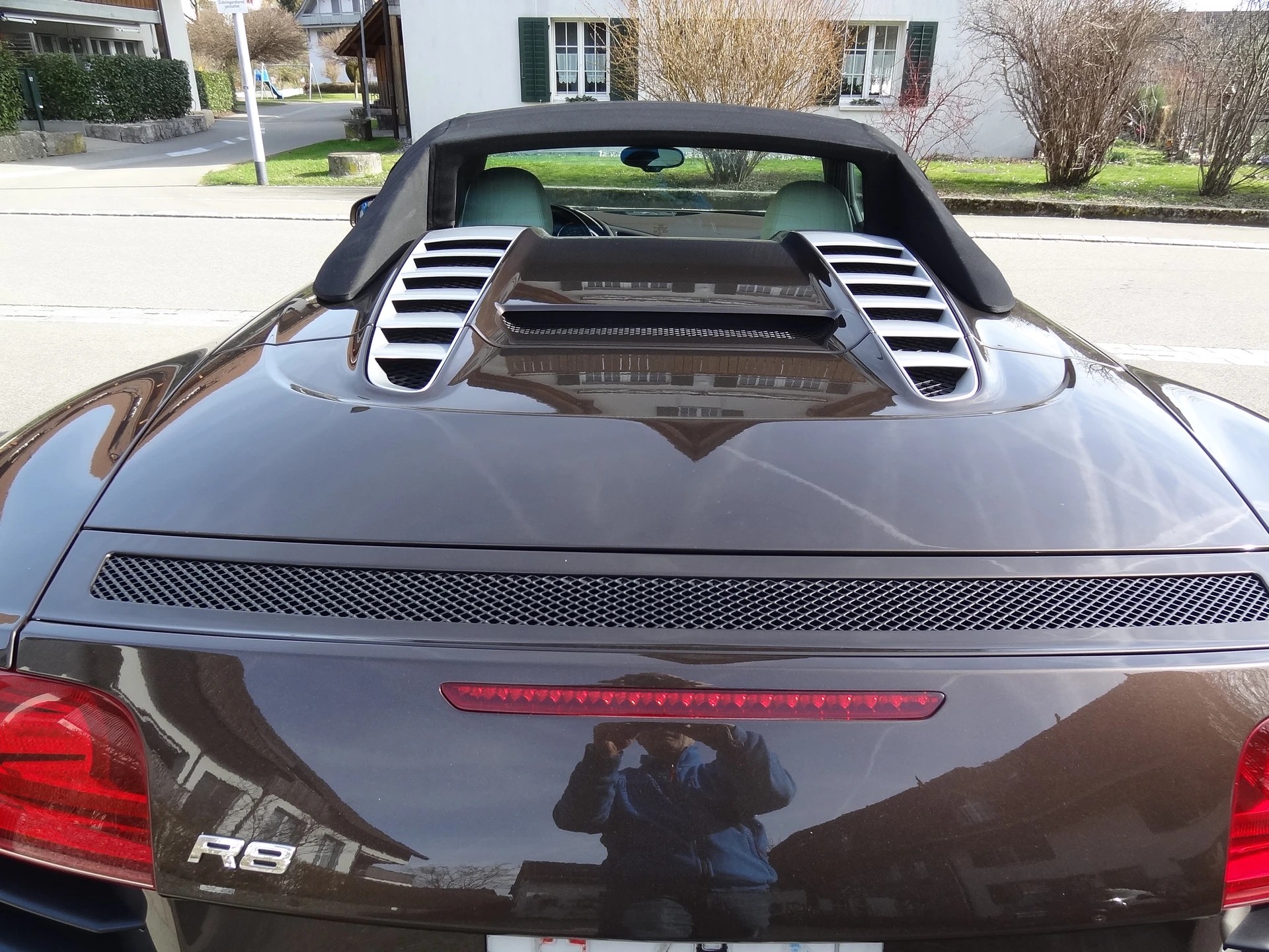 AUDI R8 Spyder 4.2 R-Tronic-image-6