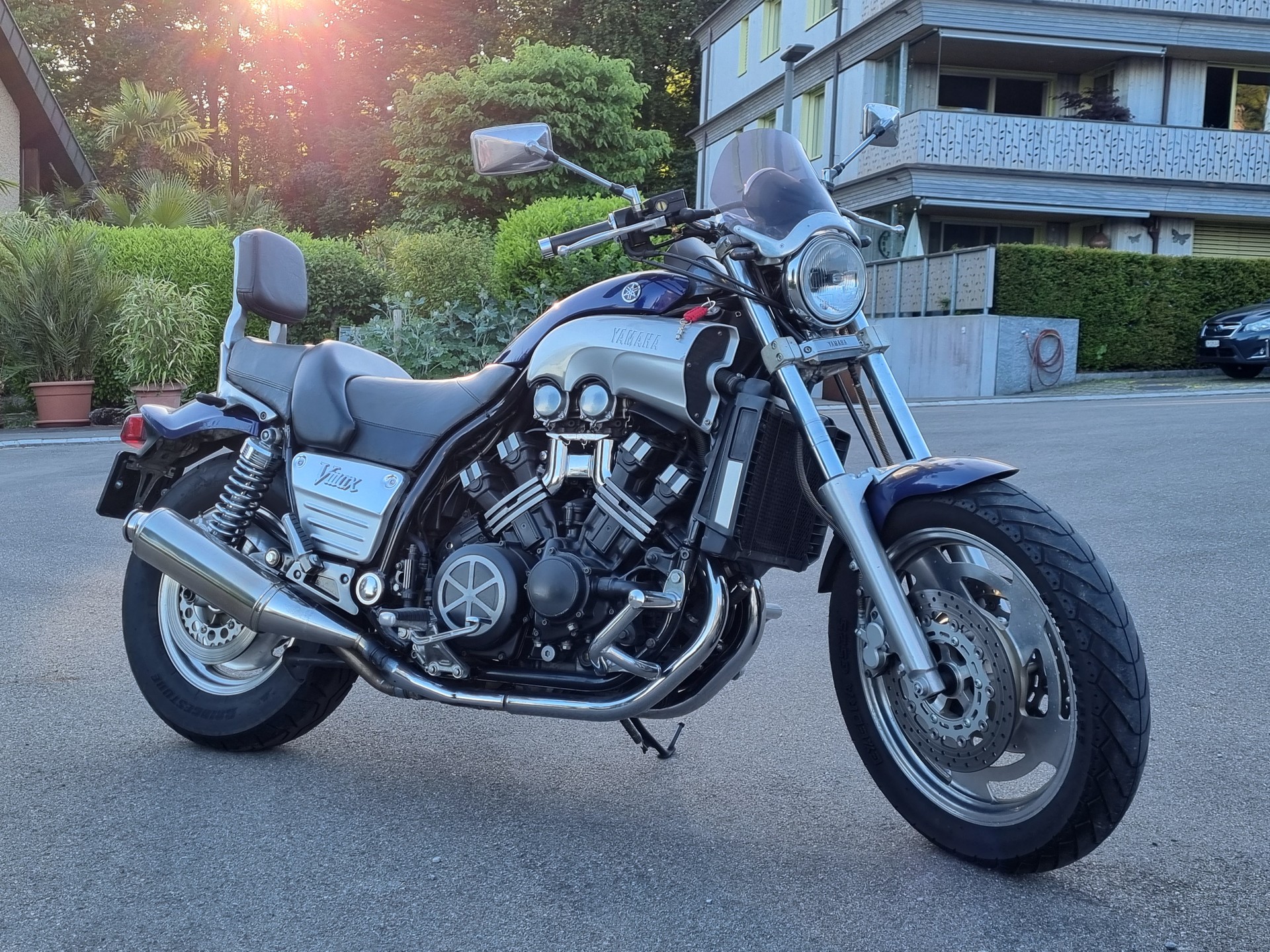 YAMAHA V-Max VMX 1200-image-1