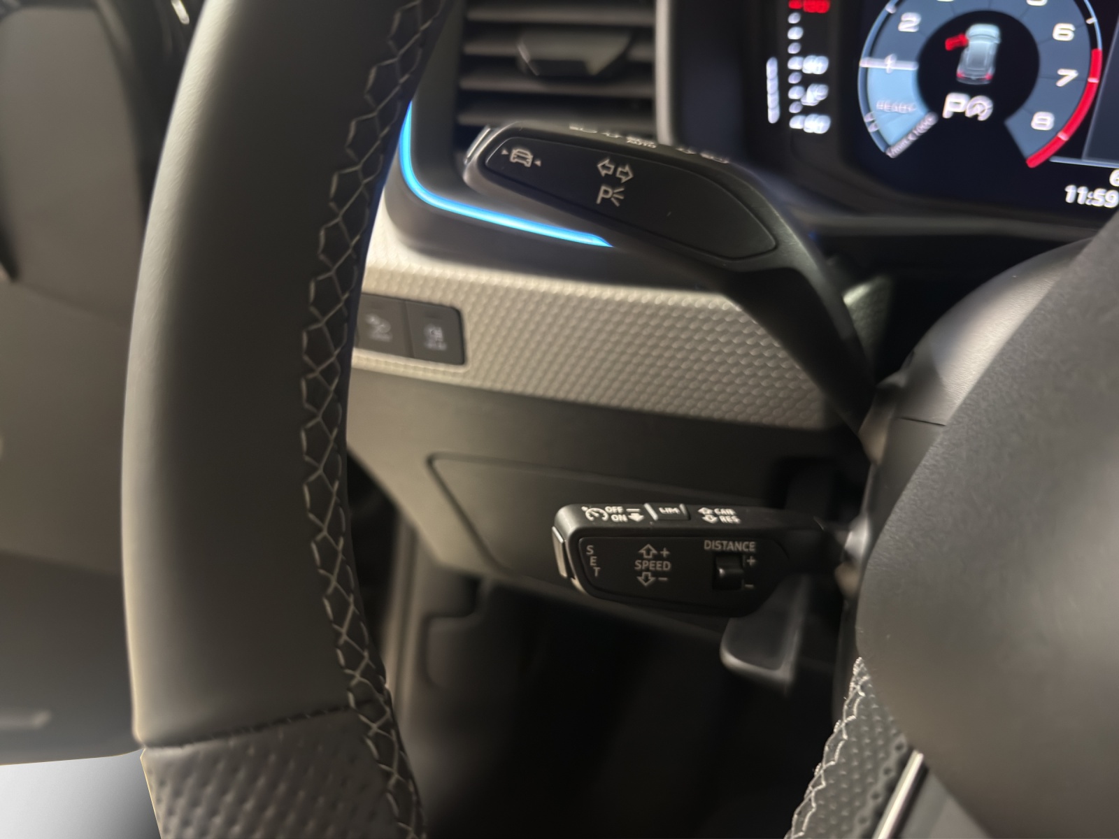 AUDI A1 Sportback 30 TFSI S-tronic-image-12