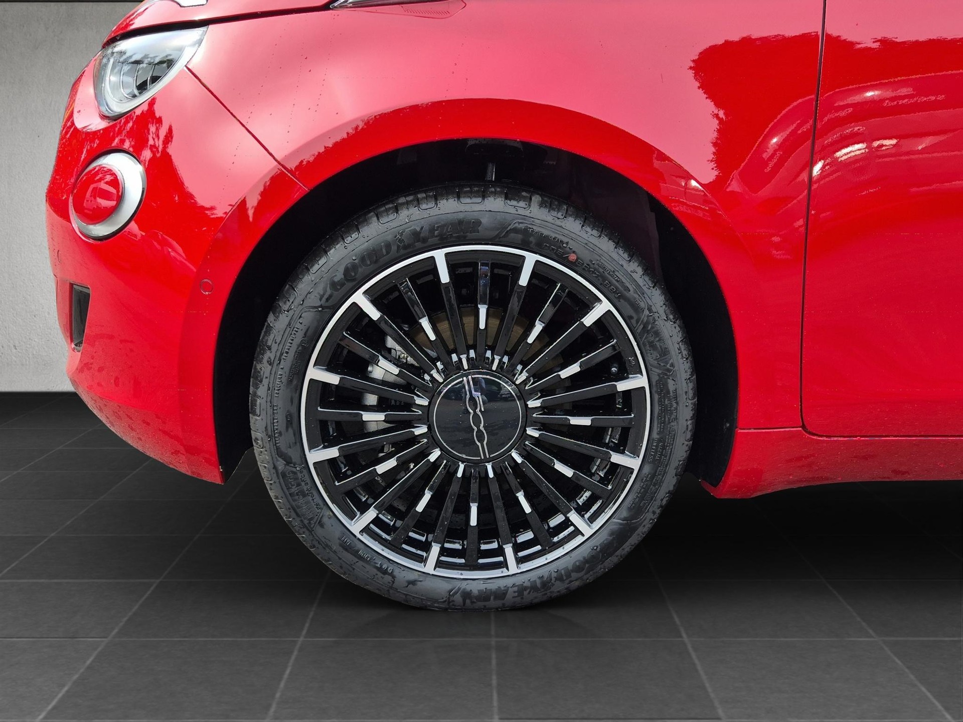 FIAT 500 La Prima-image-14