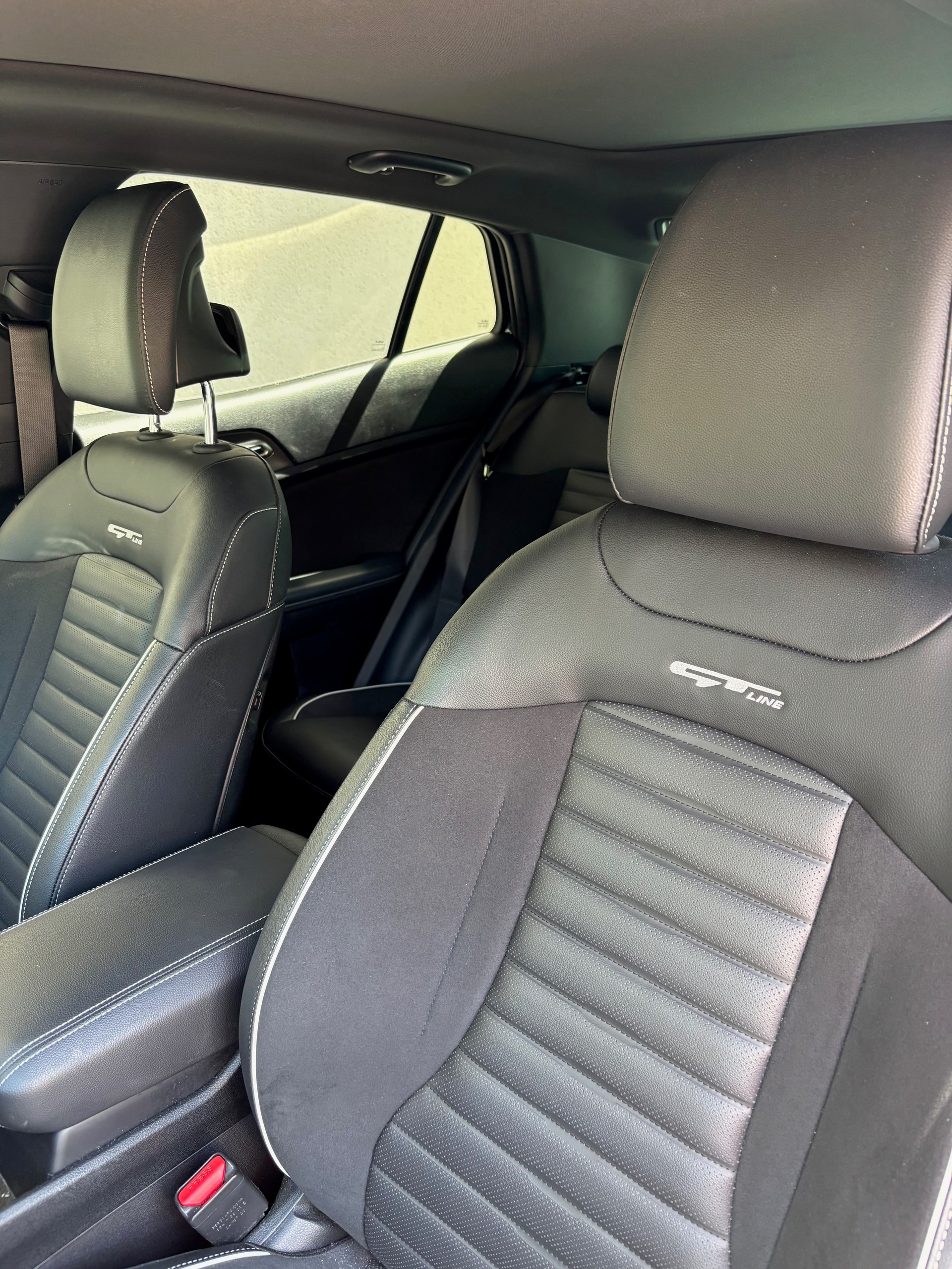 KIA 1.6 T-GDi PHEV GT-Line-image-3