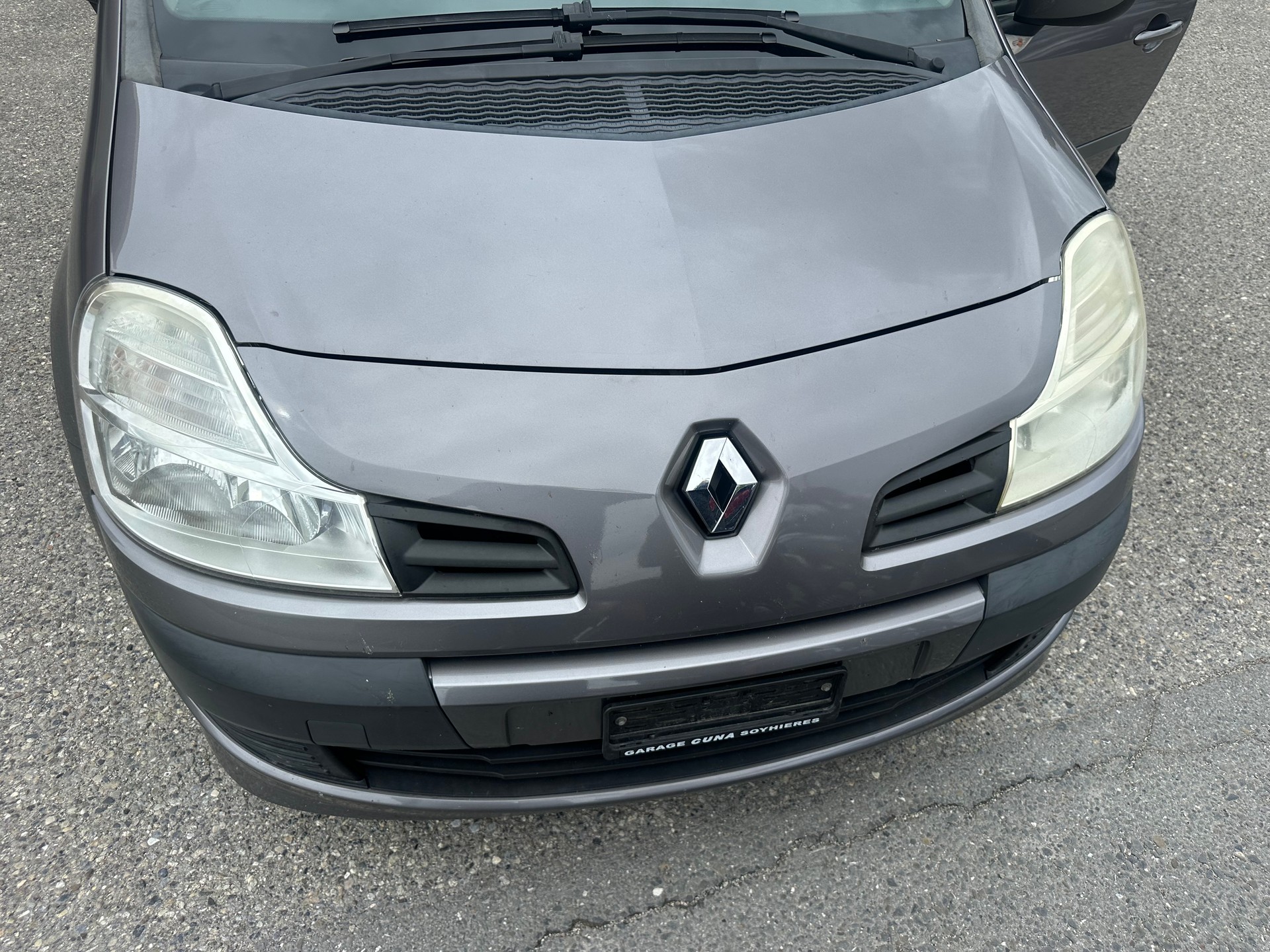 RENAULT MODUS-image-1