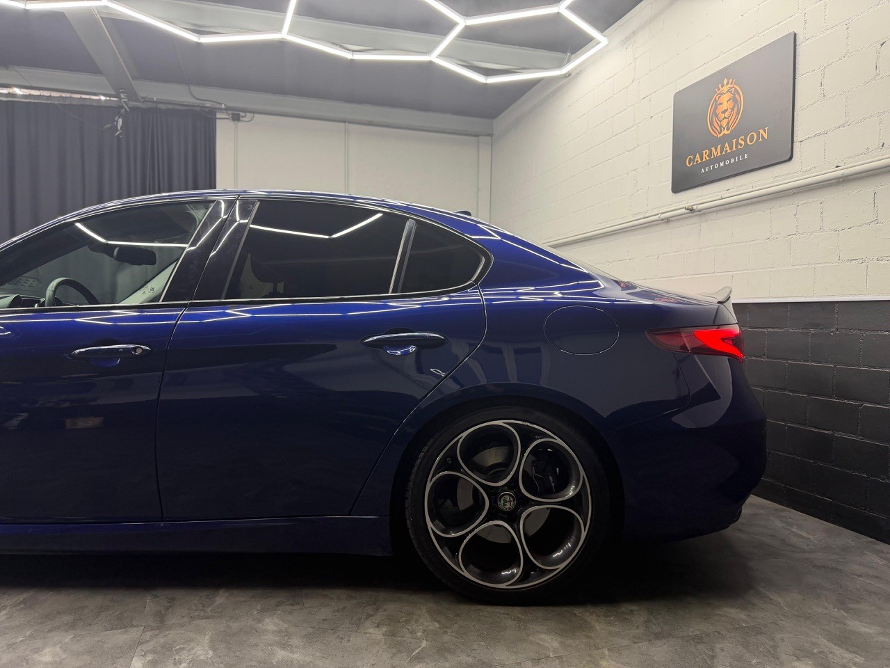 ALFA ROMEO Giulia 2.0 Veloce TI Q4 Automatic | Carbon | Ragazzon Auspuff | H&R Federn-image-3