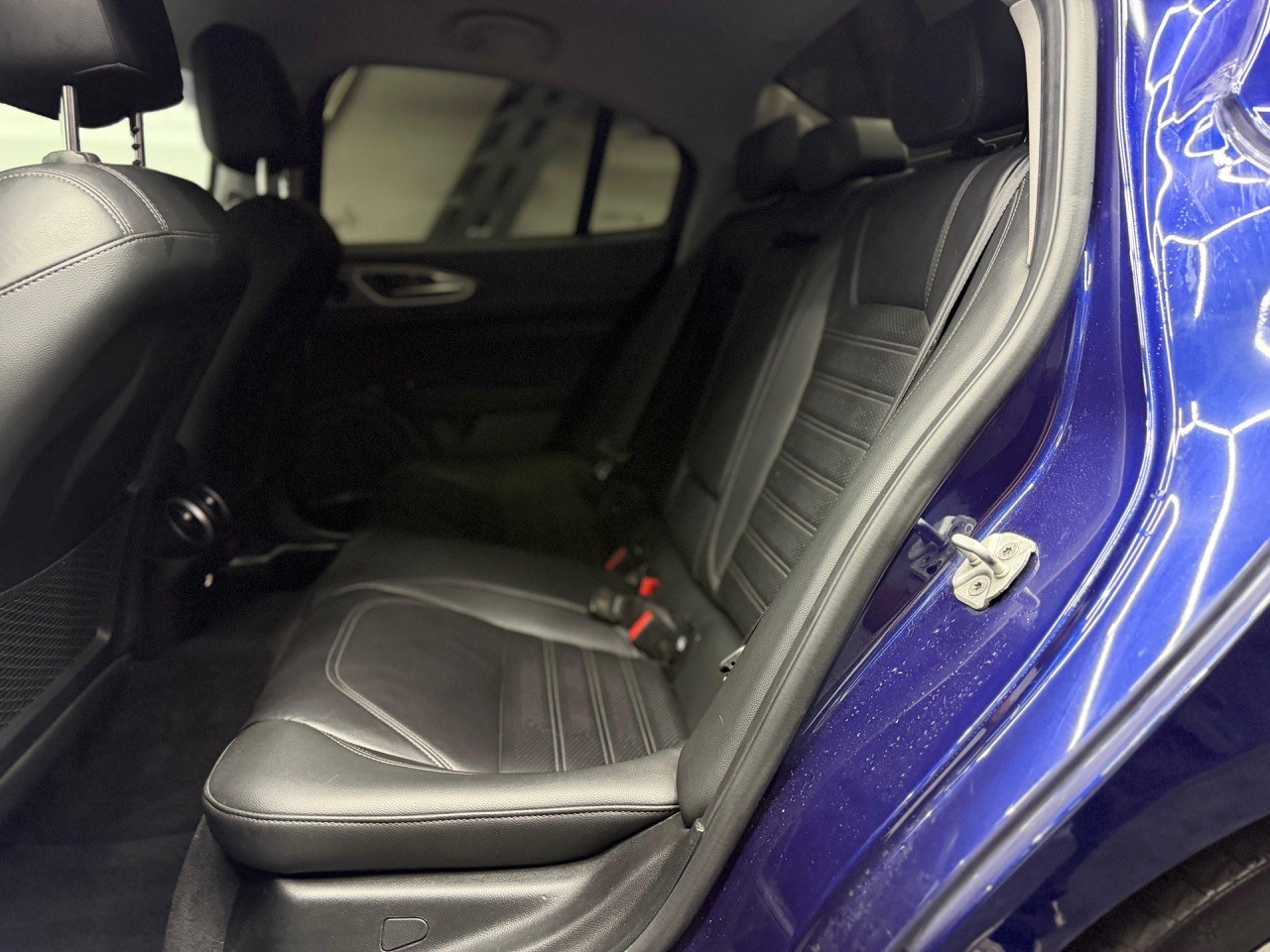 ALFA ROMEO Giulia 2.0 Veloce TI Q4 Automatic | Carbon | Ragazzon Auspuff | H&R Federn-image-26