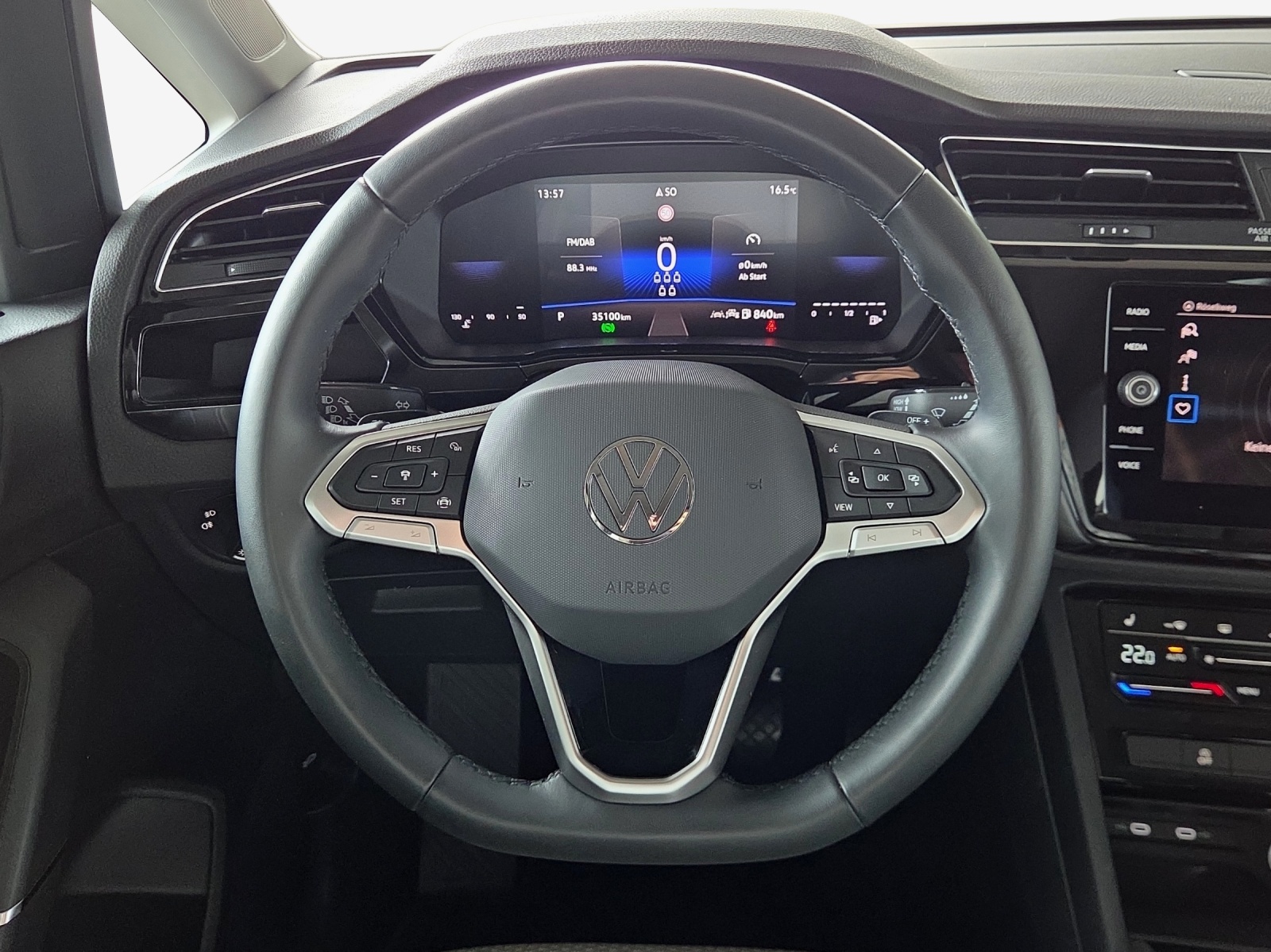 VW Touran 1.5 TSI EVO Comfortline DSG-image-9