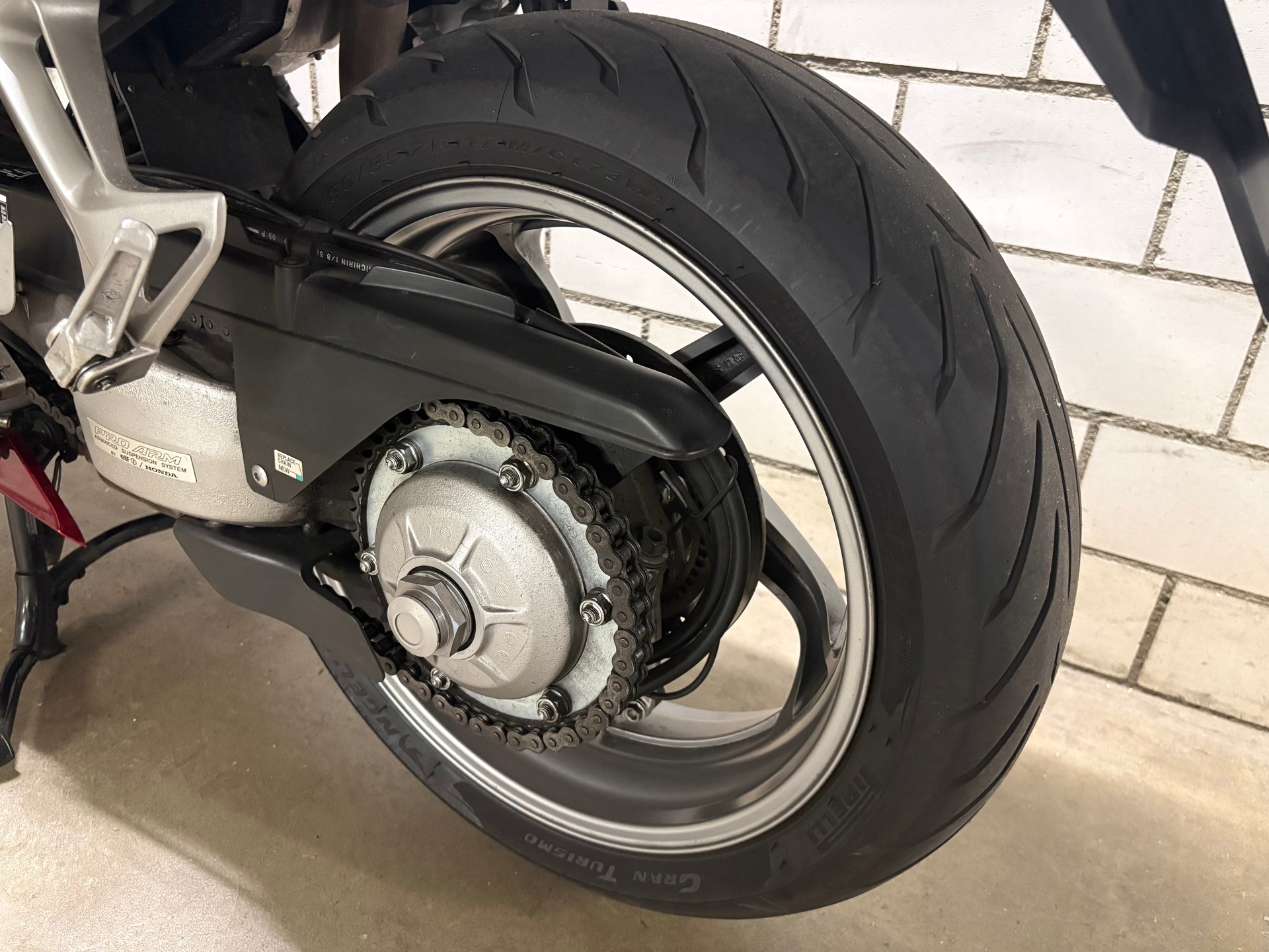 HONDA VFR 800 FI ABS-image-8