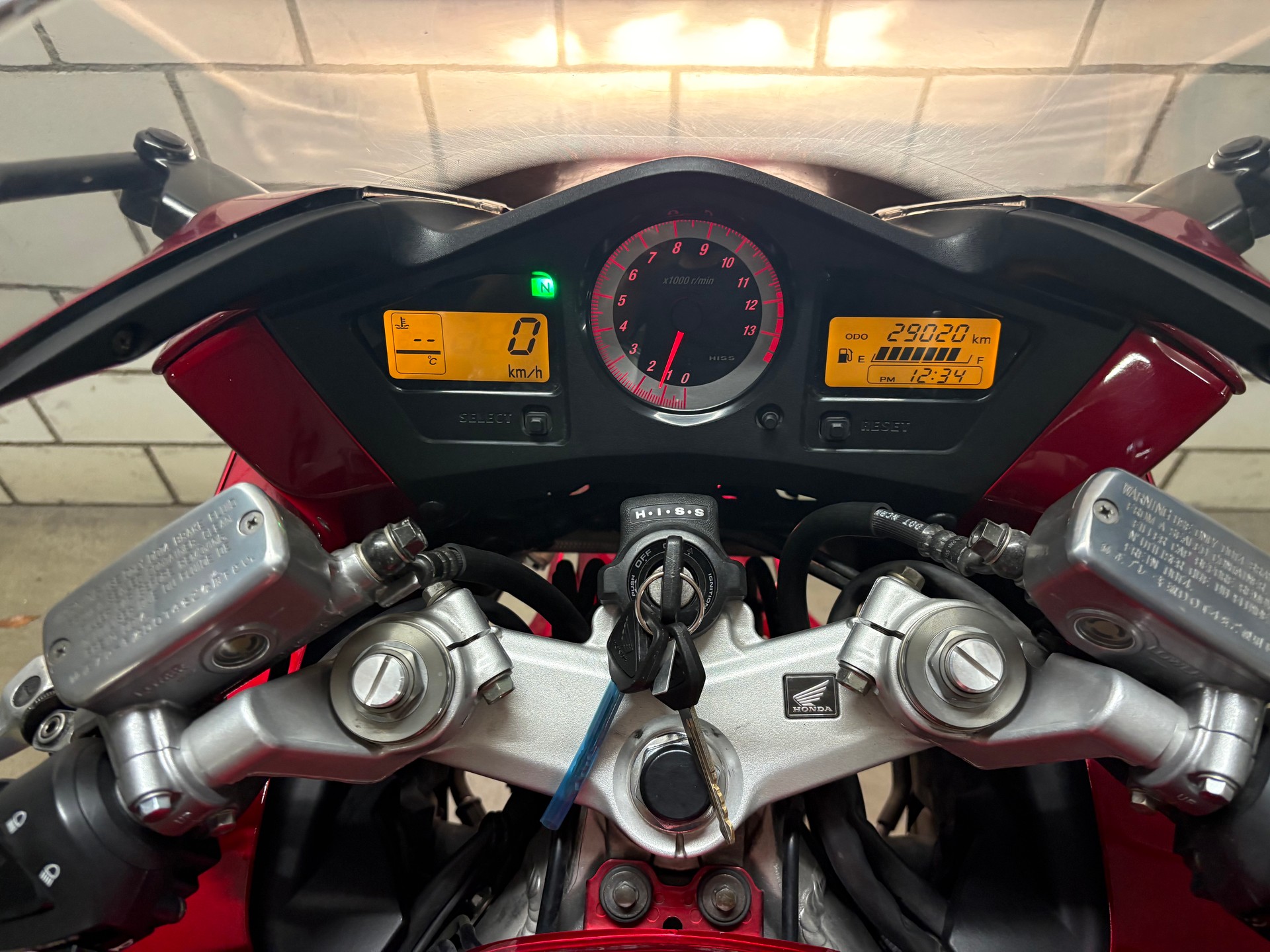 HONDA VFR 800 FI ABS-image-9