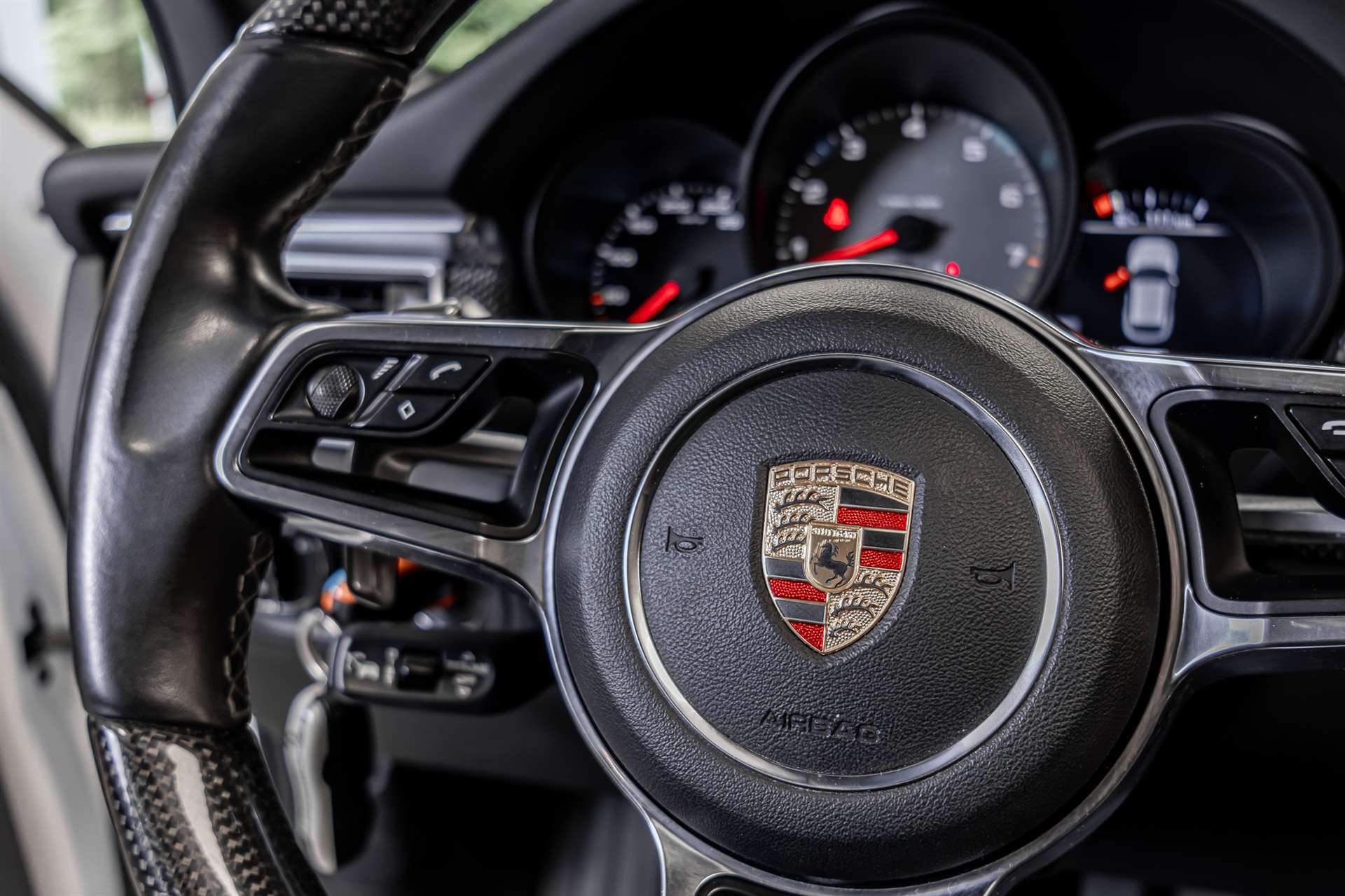 PORSCHE Macan S PDK-image-8