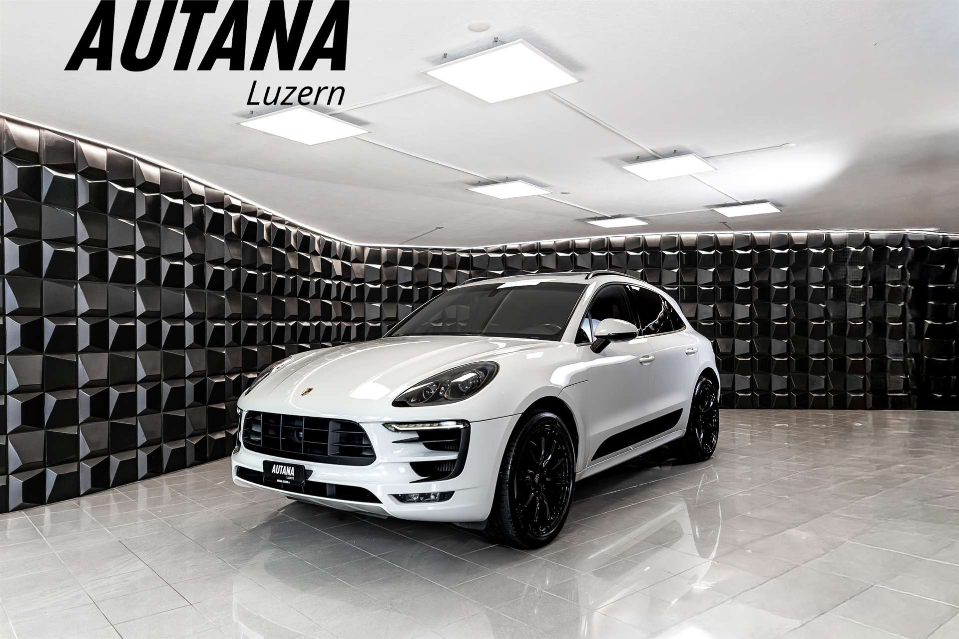 PORSCHE Macan S PDK-image-0