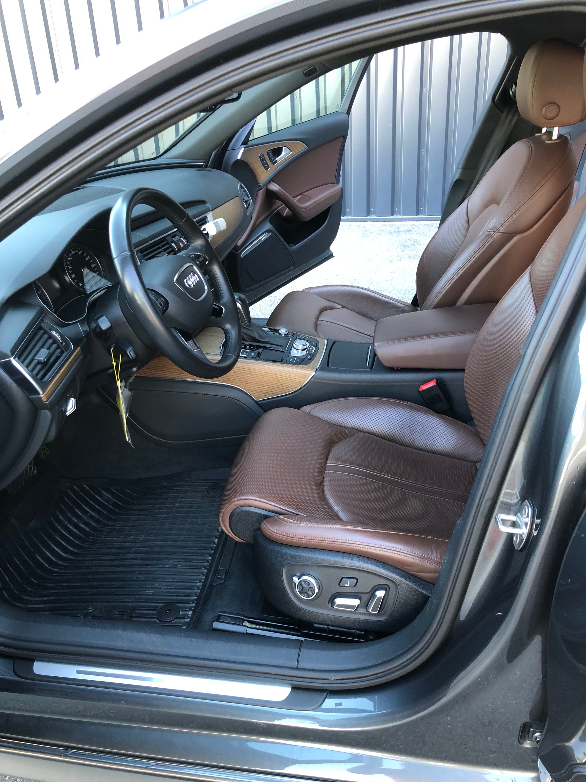 AUDI Avant-image-4