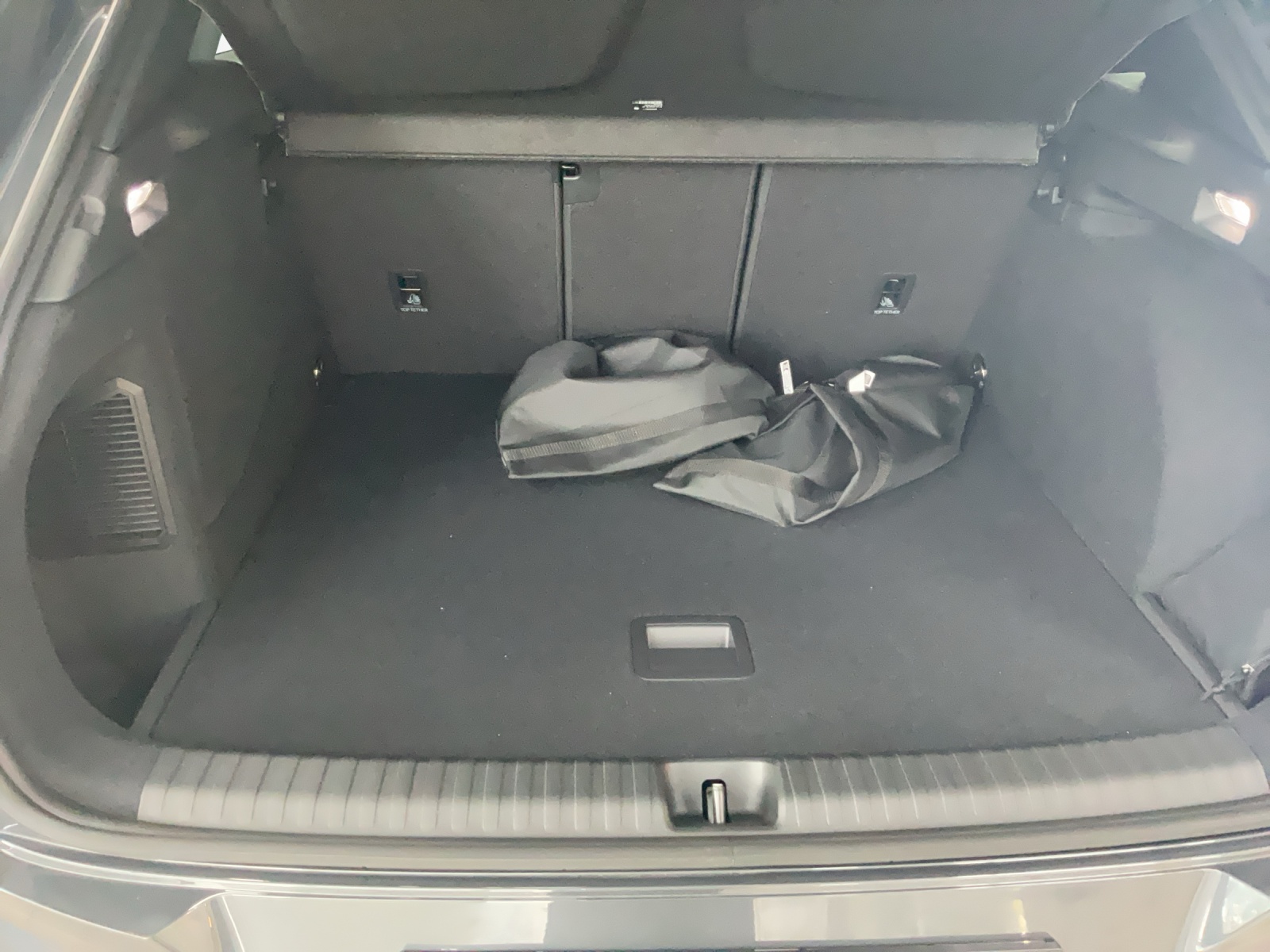 CUPRA Terramar 1.5 eHybrid DSG VZ-image-12