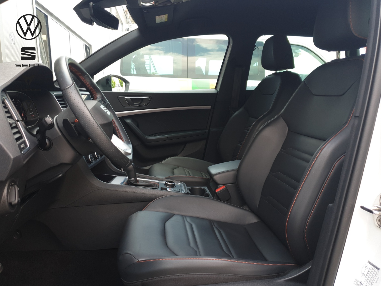 SEAT Ateca 2.0 TSI Hola FR 4Drive DSG-image-4