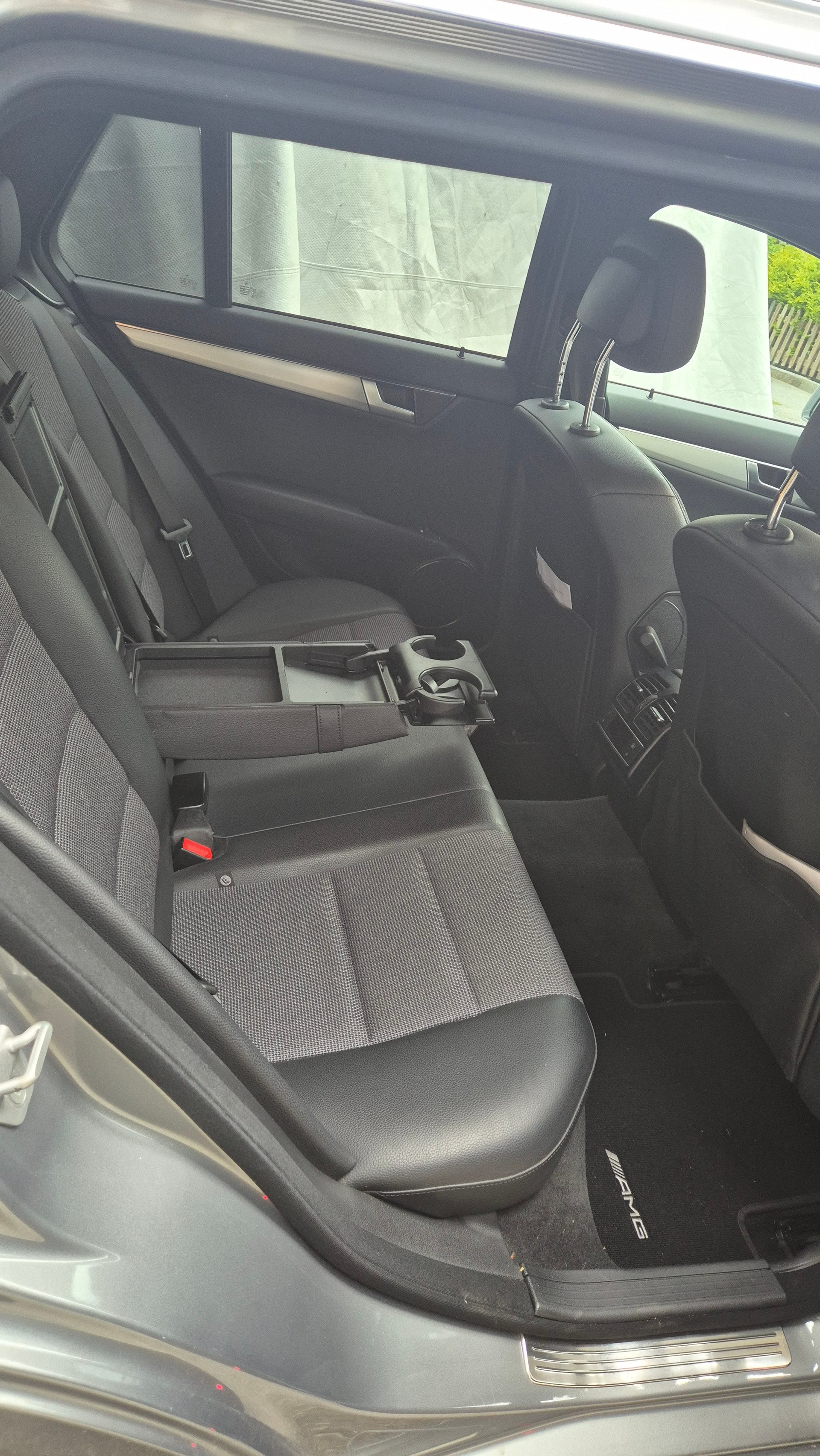 MERCEDES-BENZ C 300 CDI BlueEF Elegance 4m-image-2