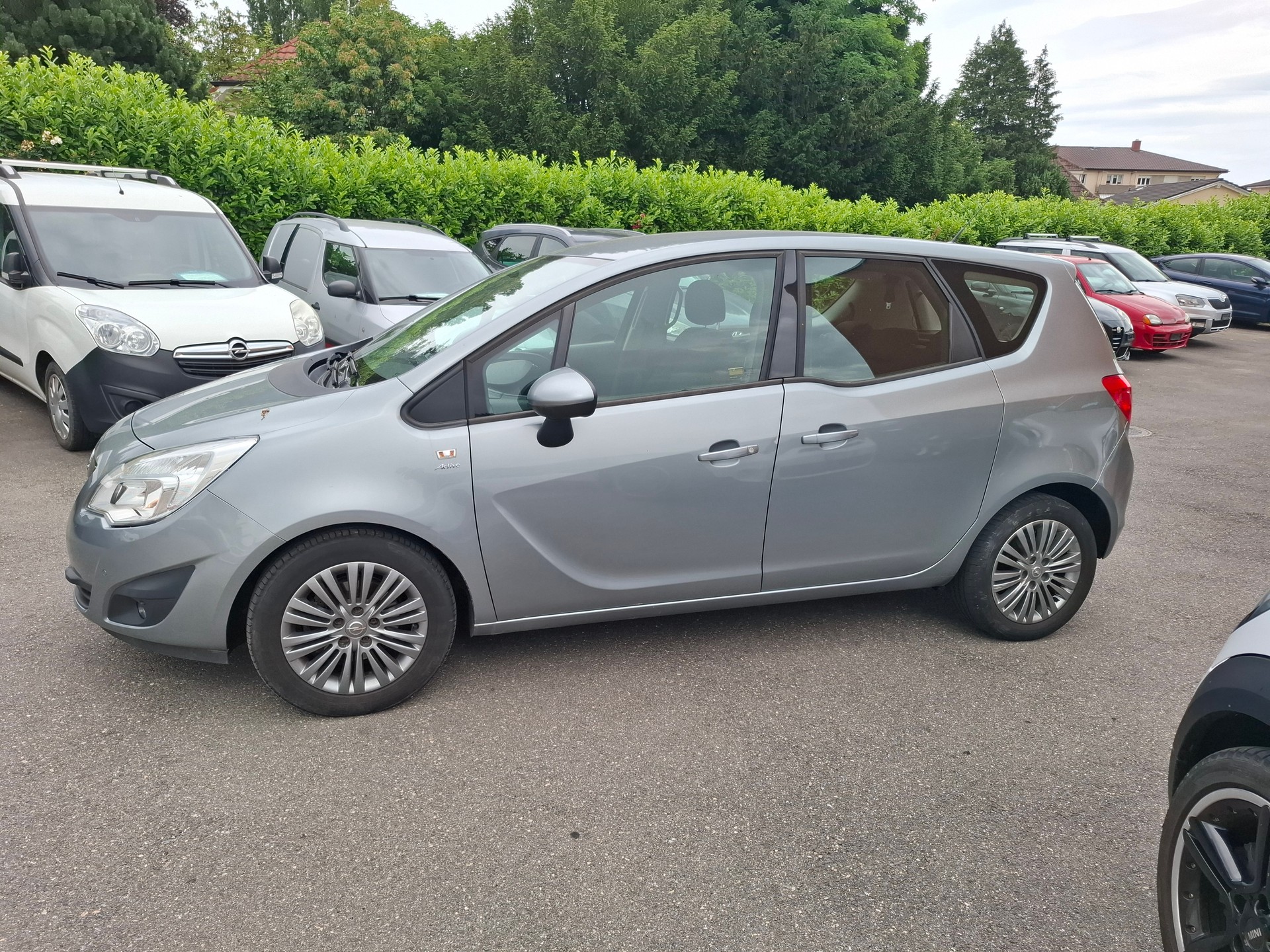 OPEL Meriva 1.4 Turbo Cosmo-image-4