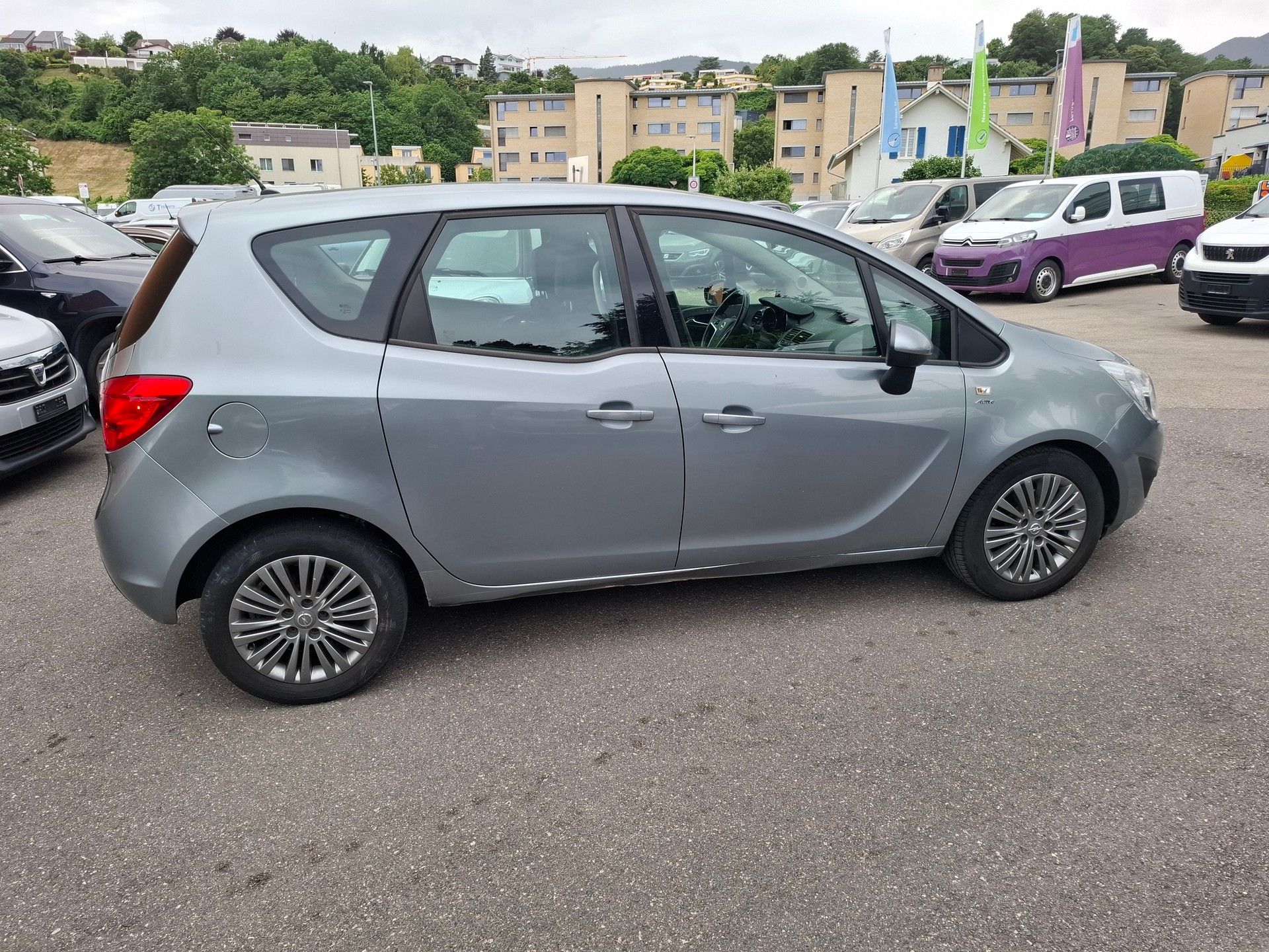 OPEL Meriva 1.4 Turbo Cosmo-image-5