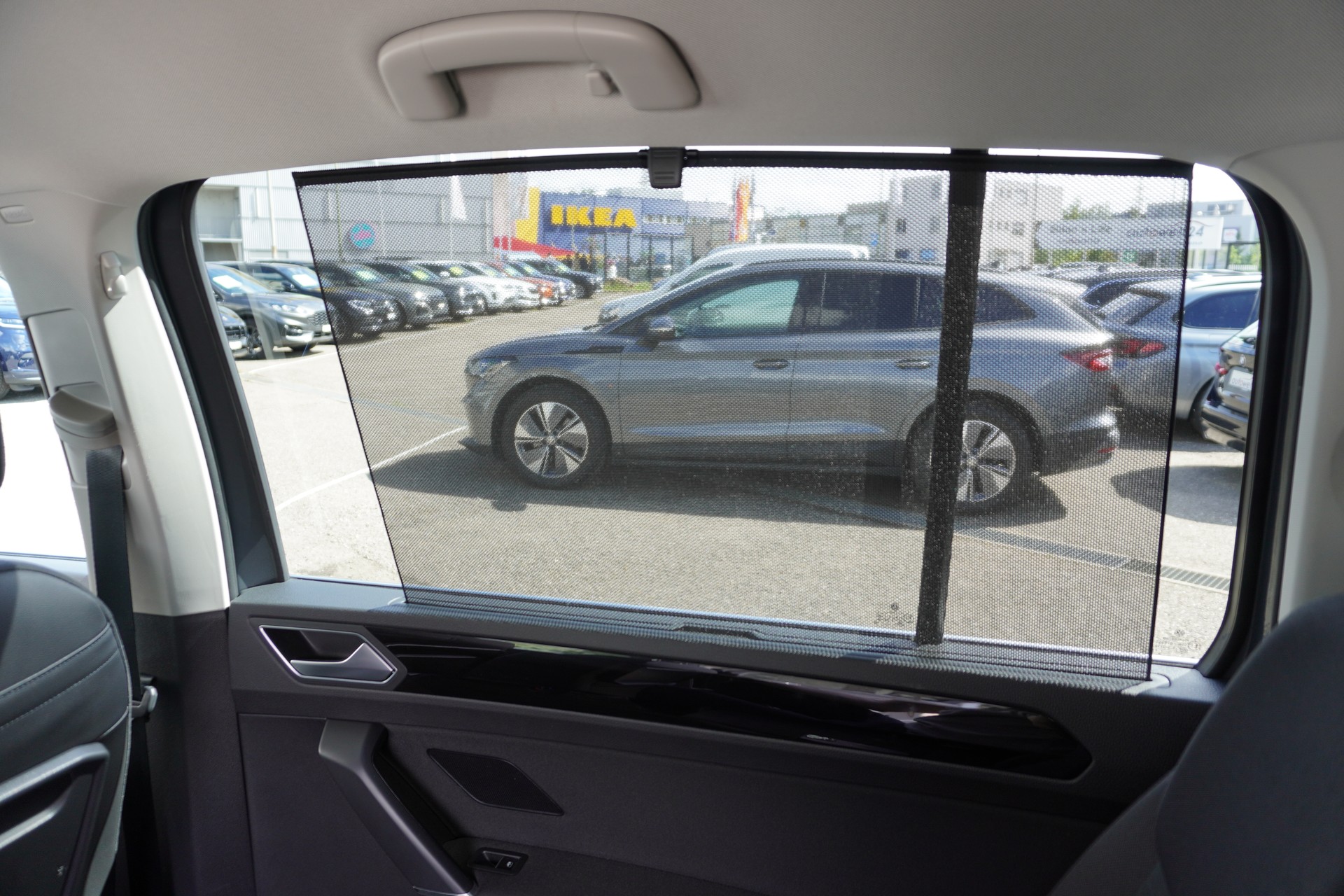 VW Touran 2.0 TDI BlueMotion Technology Highline DSG-image-14