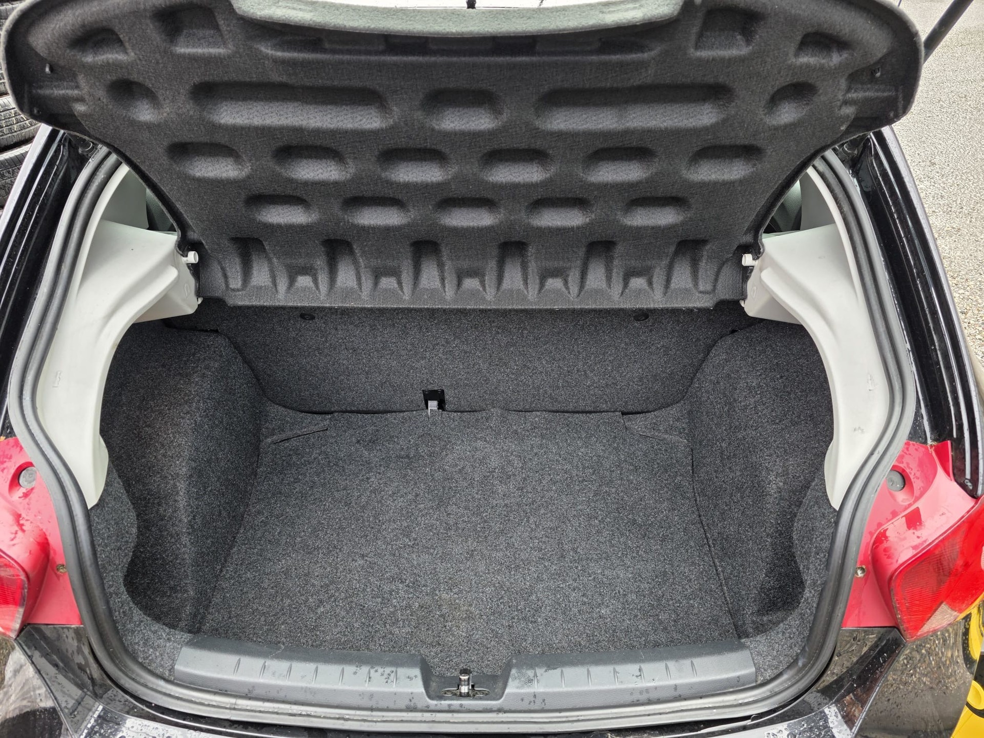 SEAT Ibiza 1.4 Reference-image-14