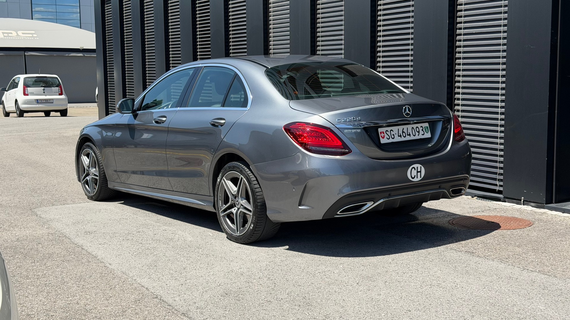 MERCEDES-BENZ C 220 d AMG Line 9G-Tronic♦️1.Hand*CH Fahrzeug*Servicegepflegt♦️-image-1