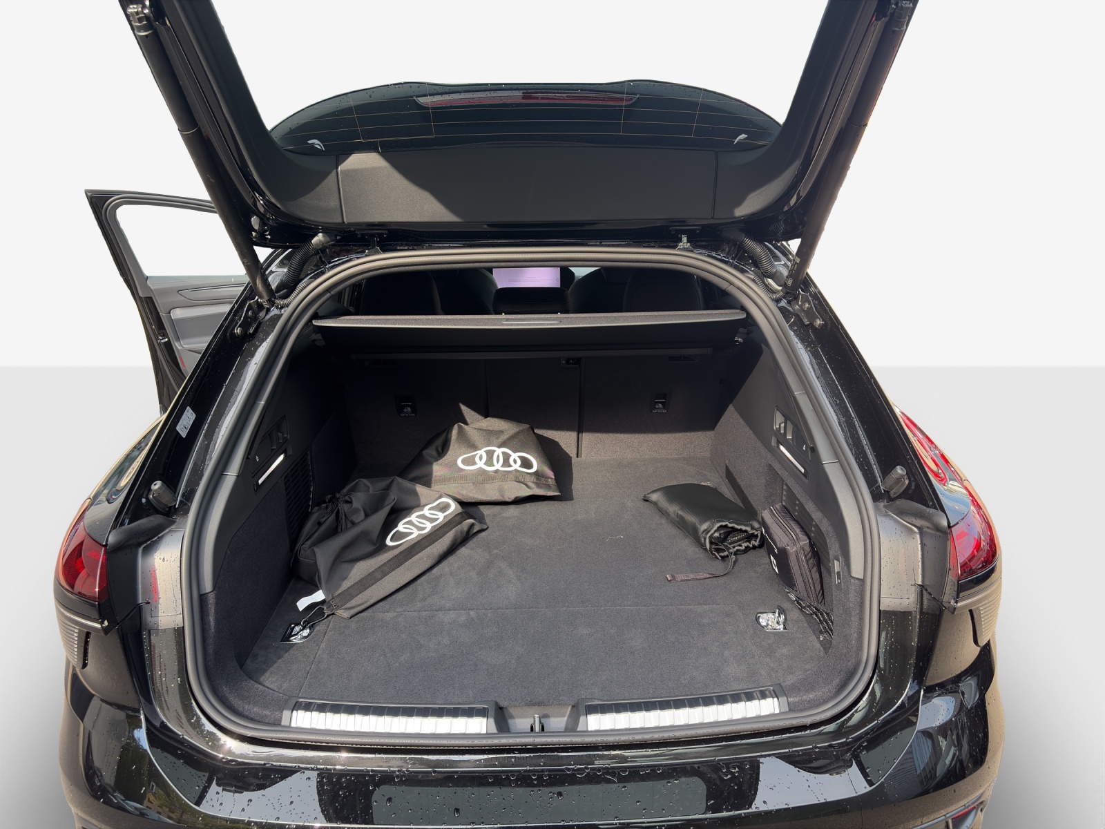 AUDI A6 Avant e-hybrid quattro 270 kW S tronic-image-12
