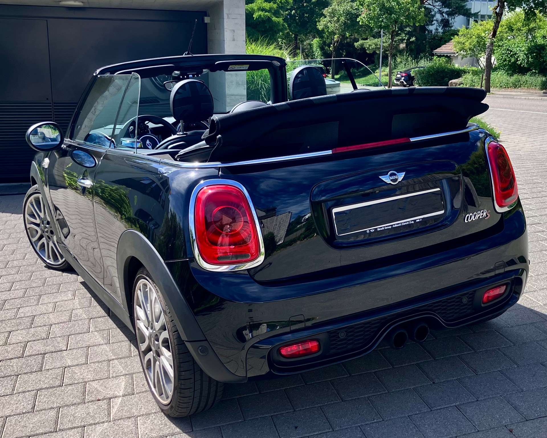 MINI 2.0i Cooper S-image-2